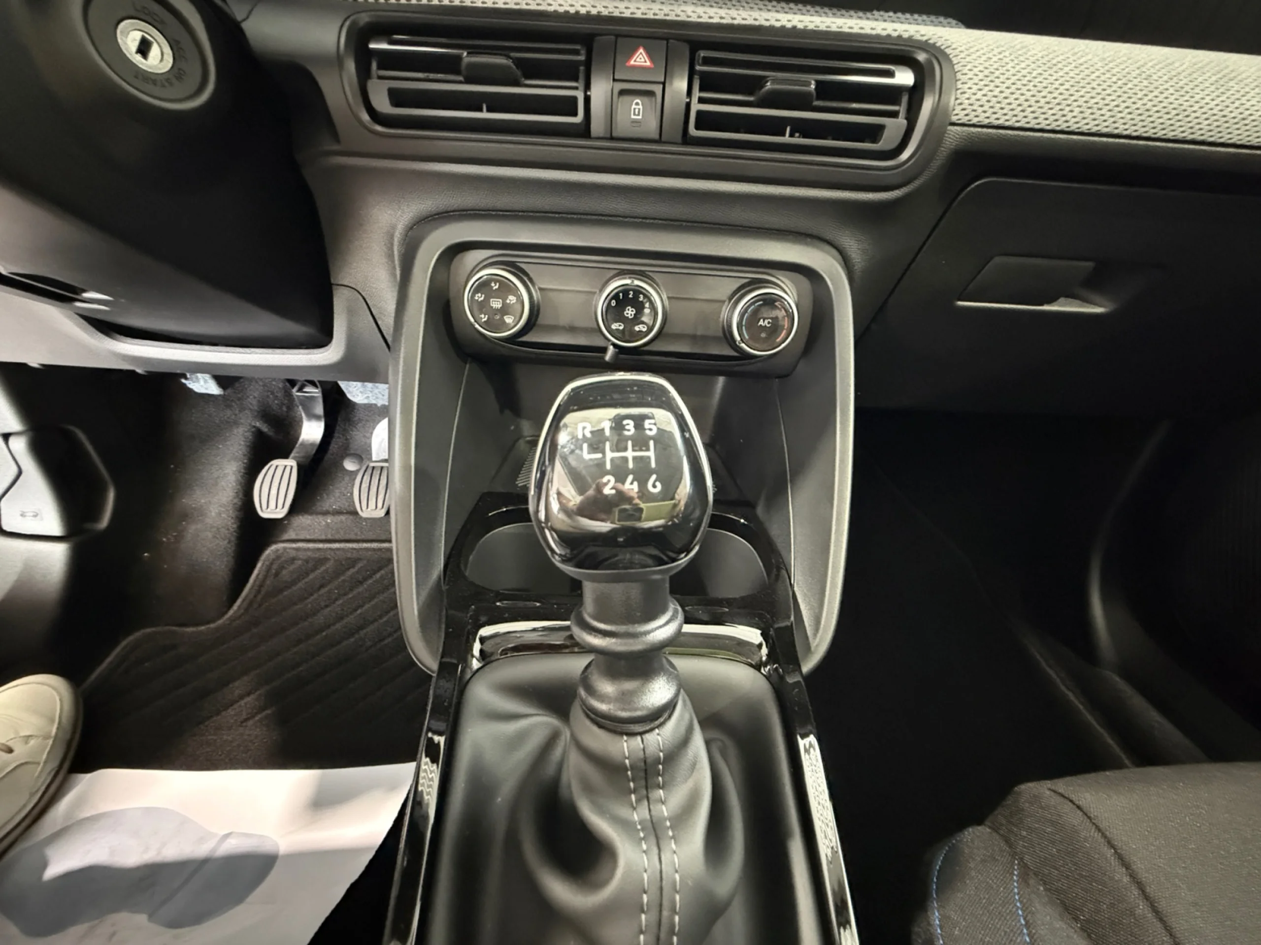 CITROEN C3 TURBO 100 PLUS - Foto 20