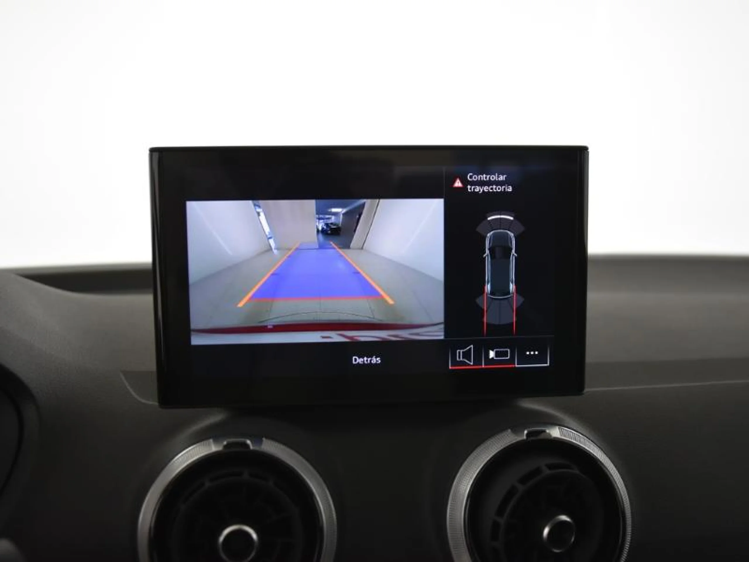 AUDI Q2 ADRENALIN 30 TDI 85KW (116CV) - Foto 13