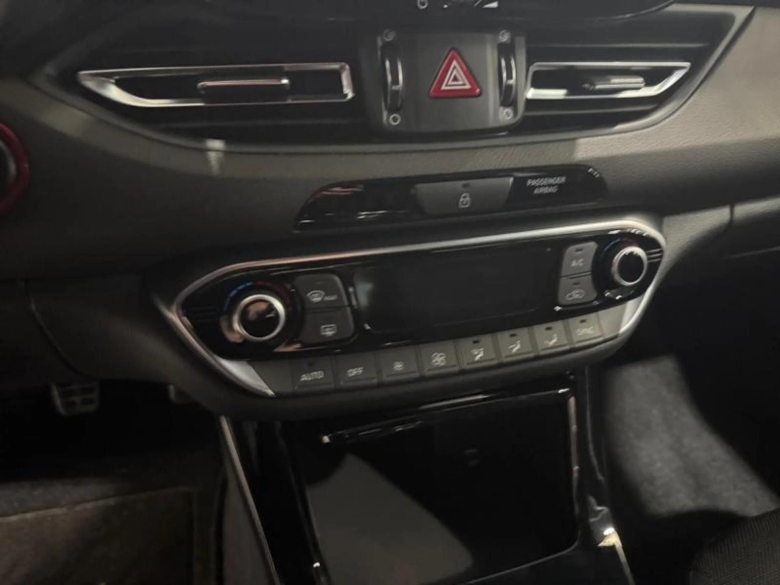 HYUNDAI I30 1.0 TGDI N LINE SE - Foto 8