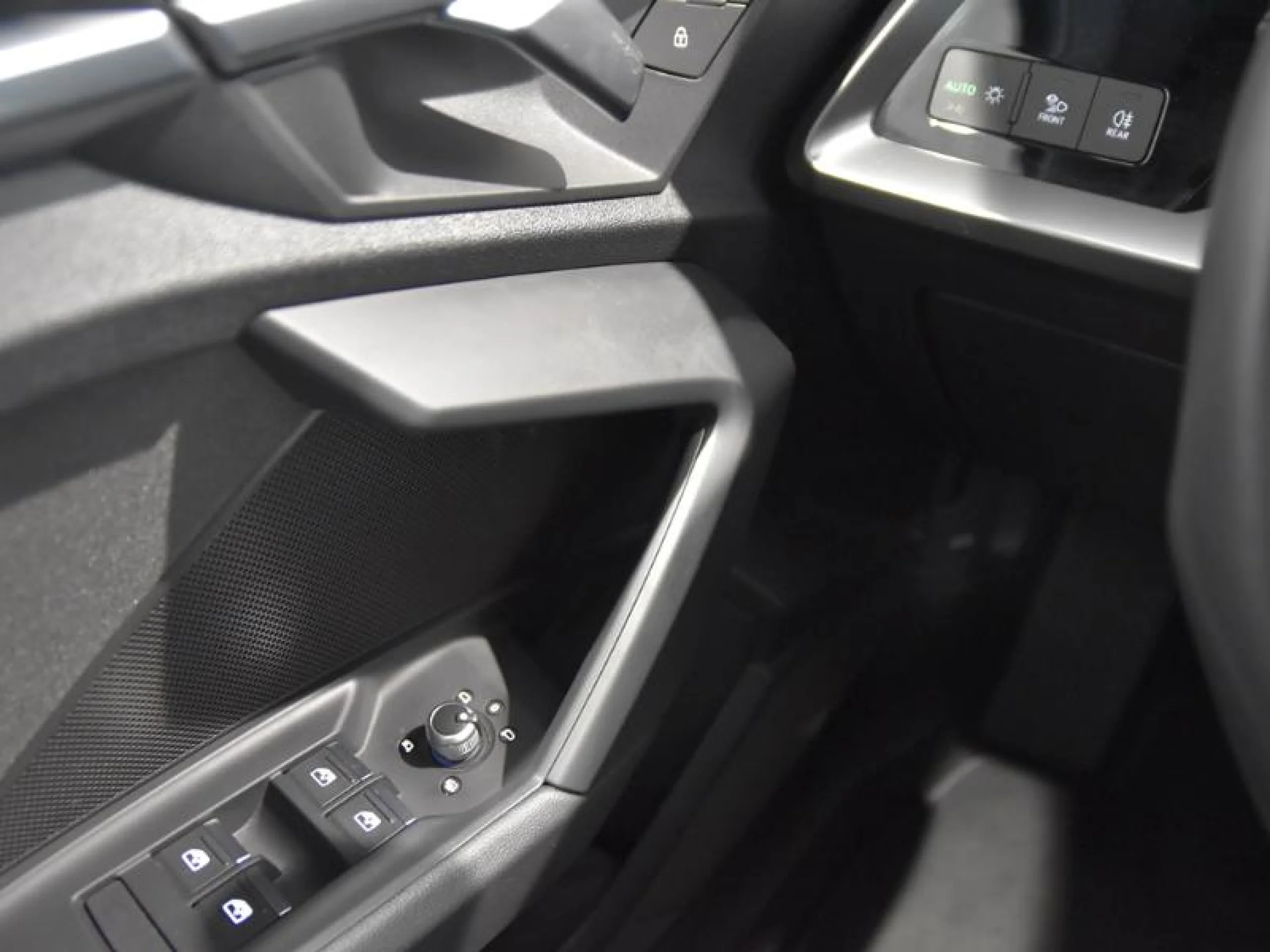 AUDI A3 SPORTBACK S LINE 35 TDI 110KW (150CV) - Foto 17