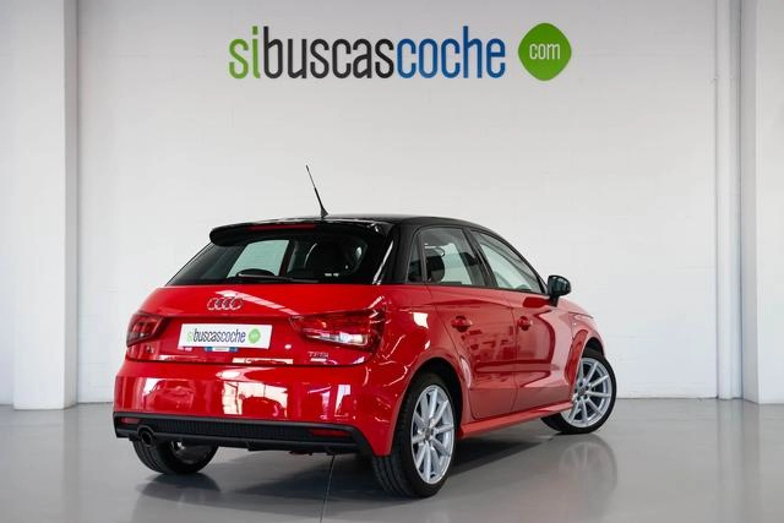 AUDI A1 ADRENALIN 1.0 TFSI 70KW (95CV) SPORTBACK - Foto 2
