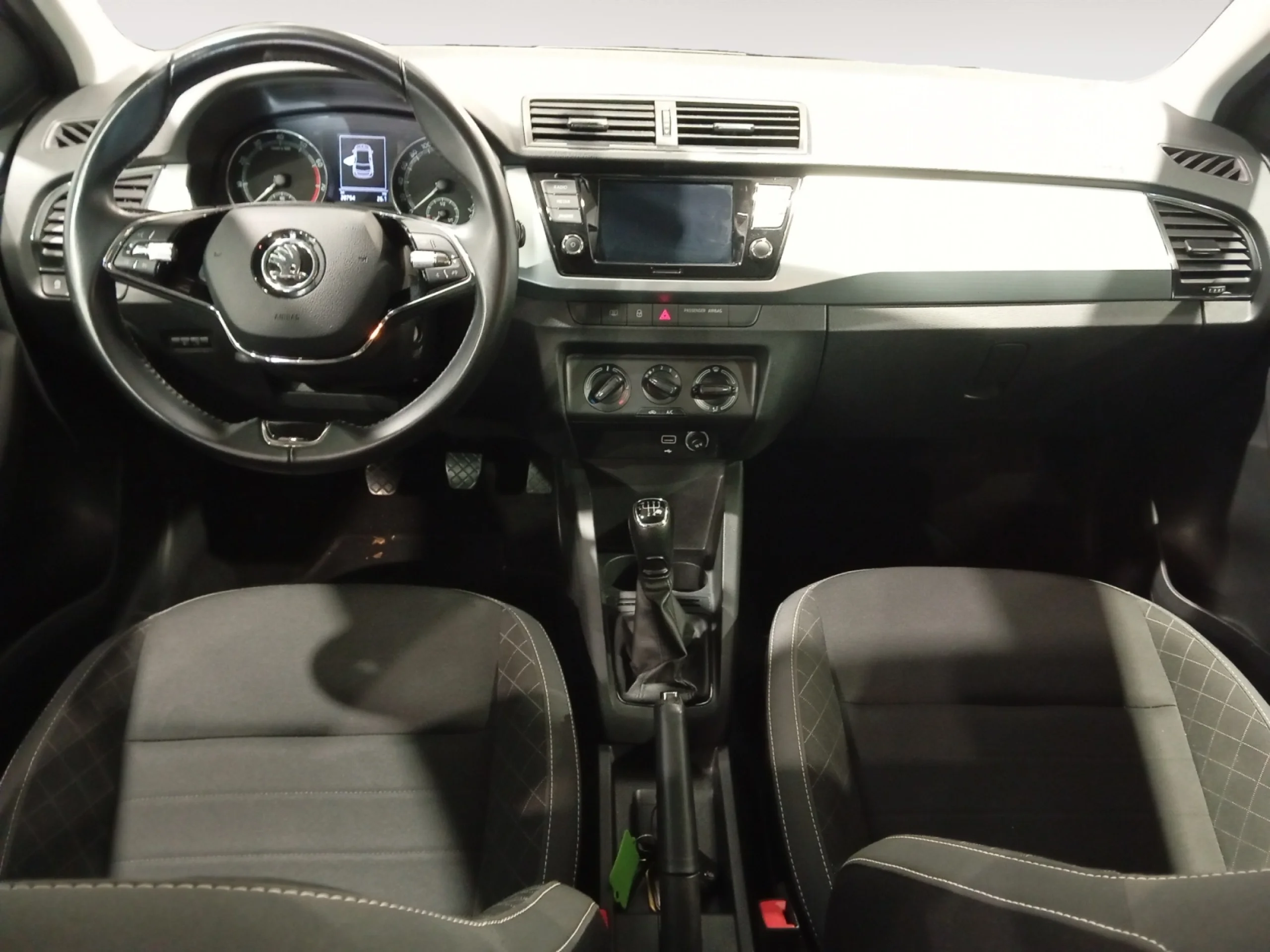 SKODA FABIA 1.0 TSI 70KW (95CV) AMBITION - Foto 4