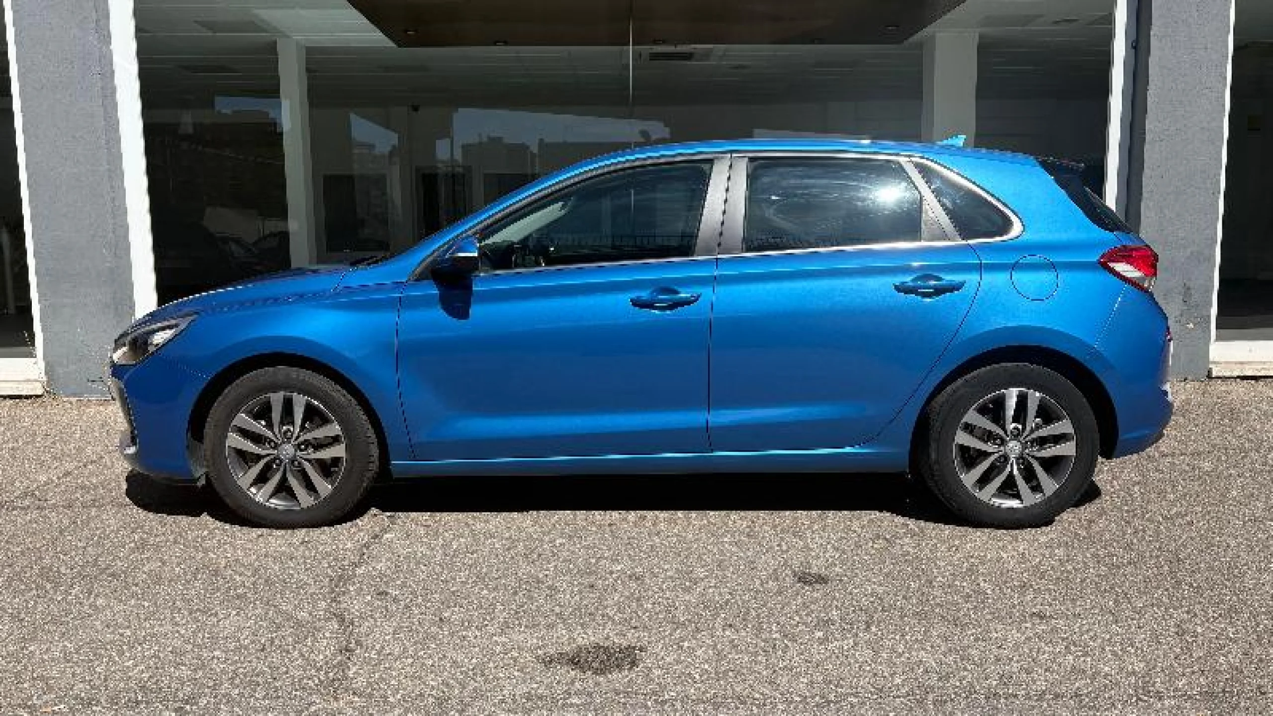 HYUNDAI I30 1.0 TGDI KLASS - Foto 9