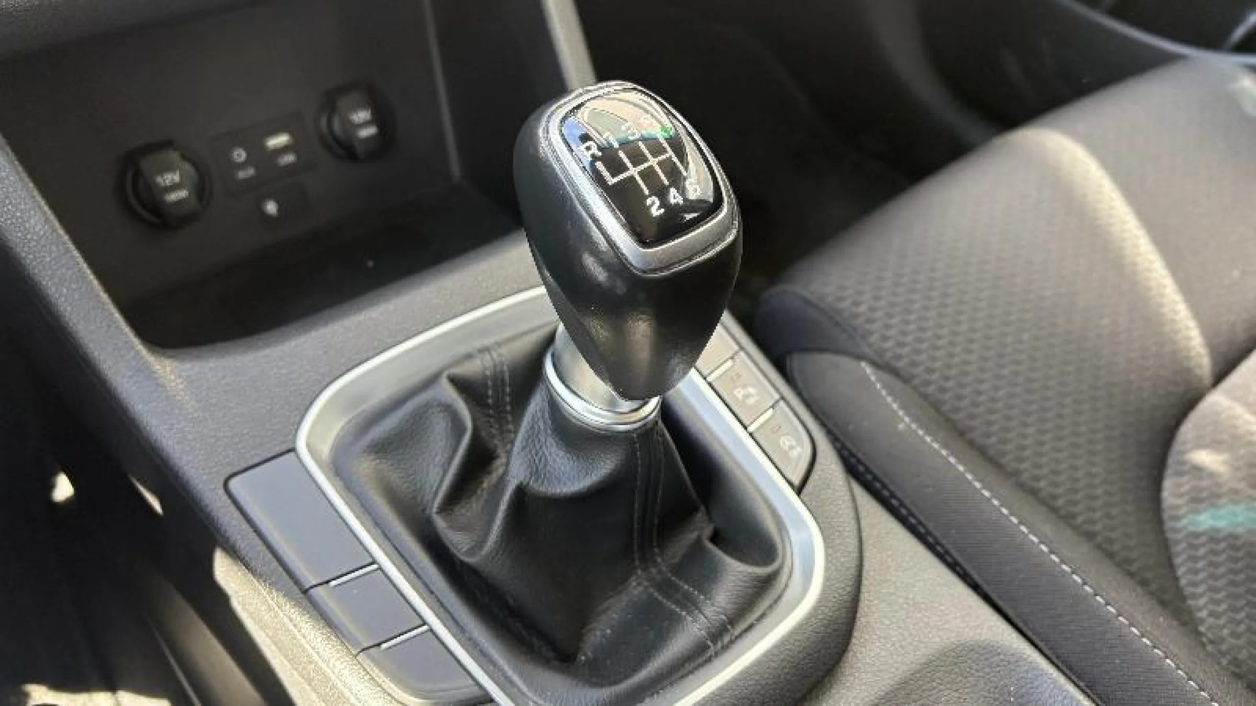 HYUNDAI I30 1.0 TGDI KLASS - Foto 22