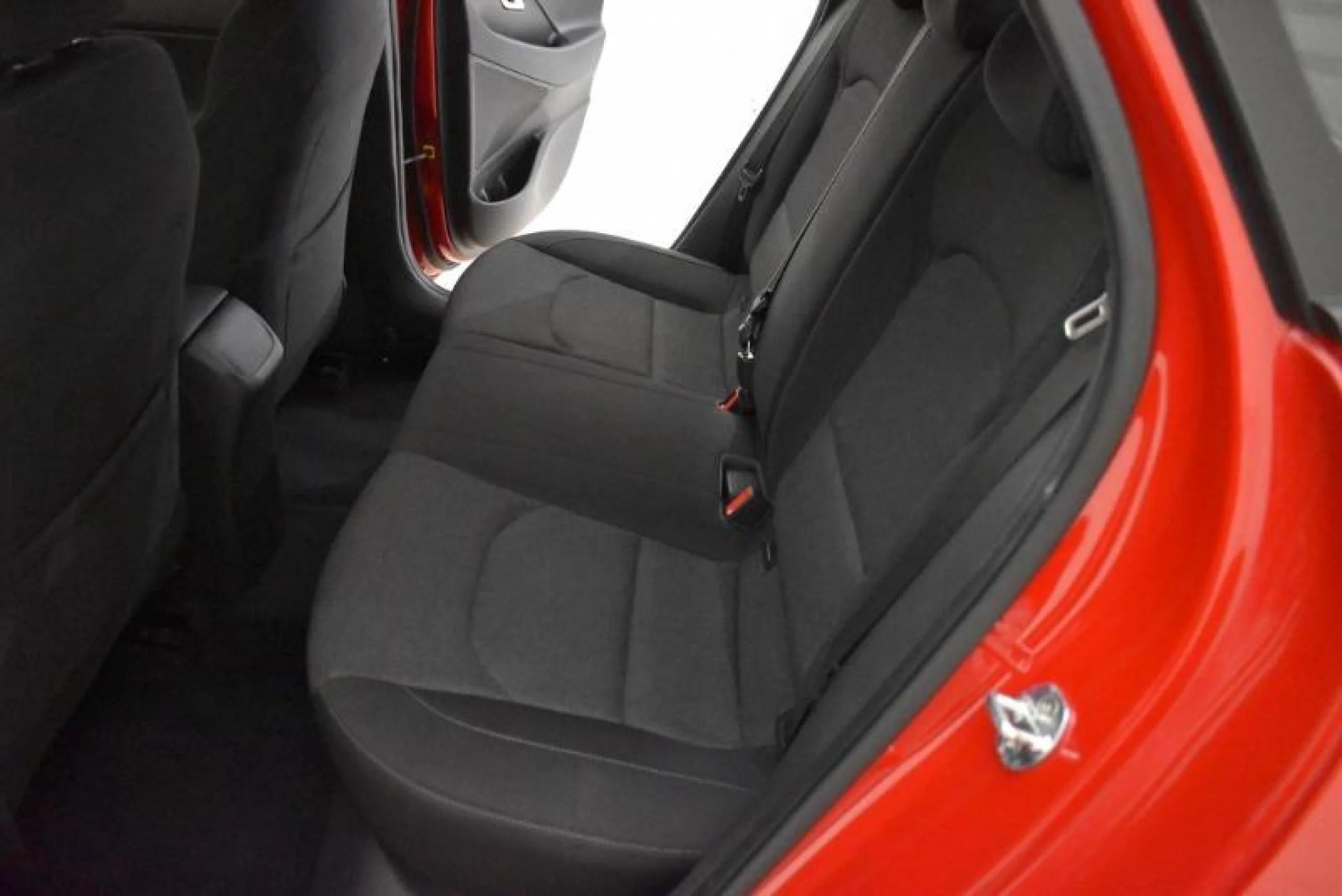 HYUNDAI I30 1.0 TGDI 48V KLASS - Foto 7