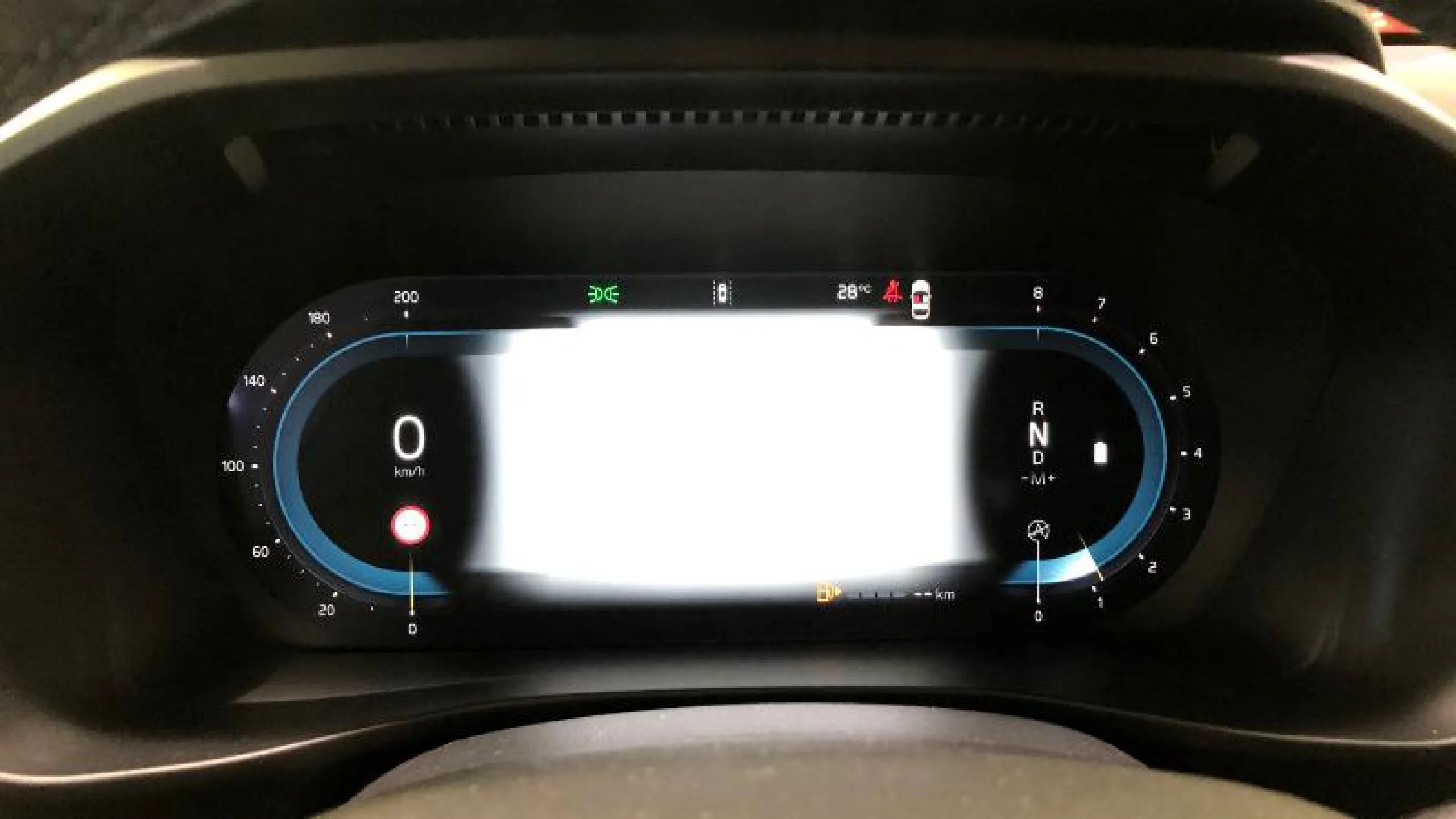 VOLVO XC40 2.0 B3 G CORE AUTO - Foto 14