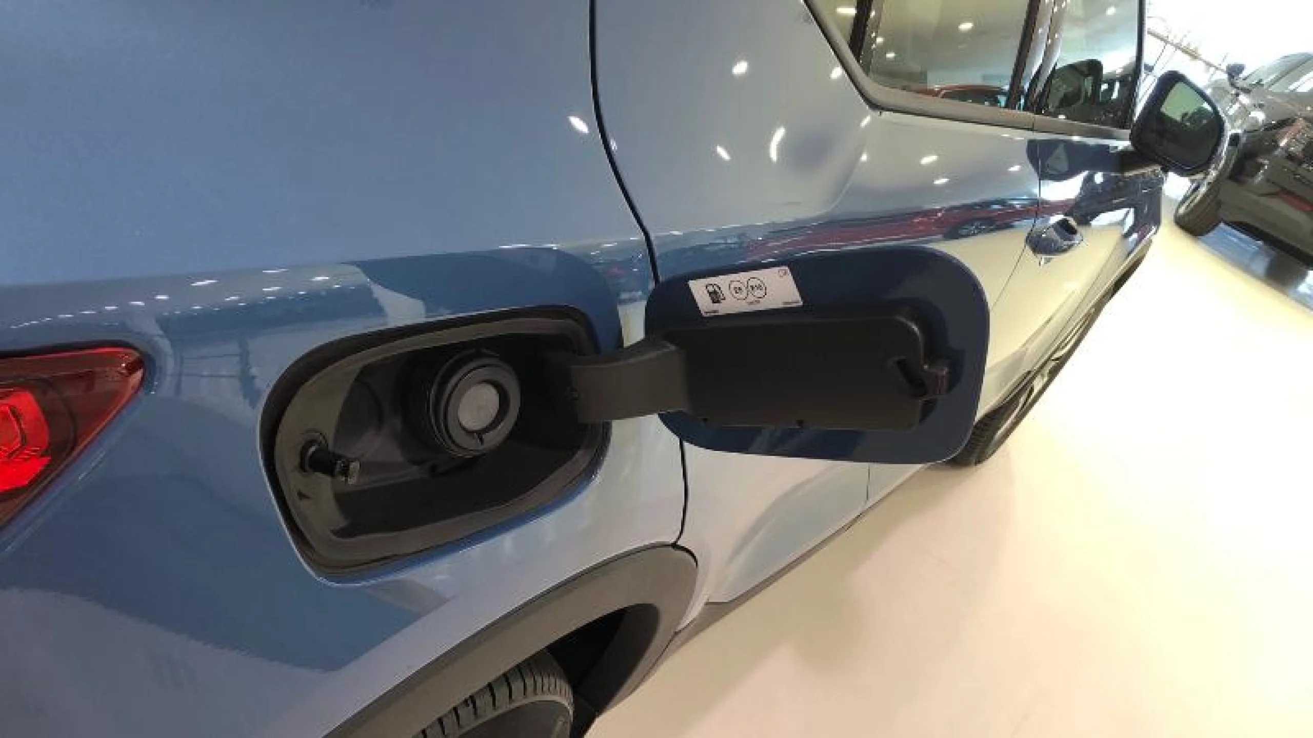 VOLVO XC40 2.0 B3 G CORE AUTO - Foto 21