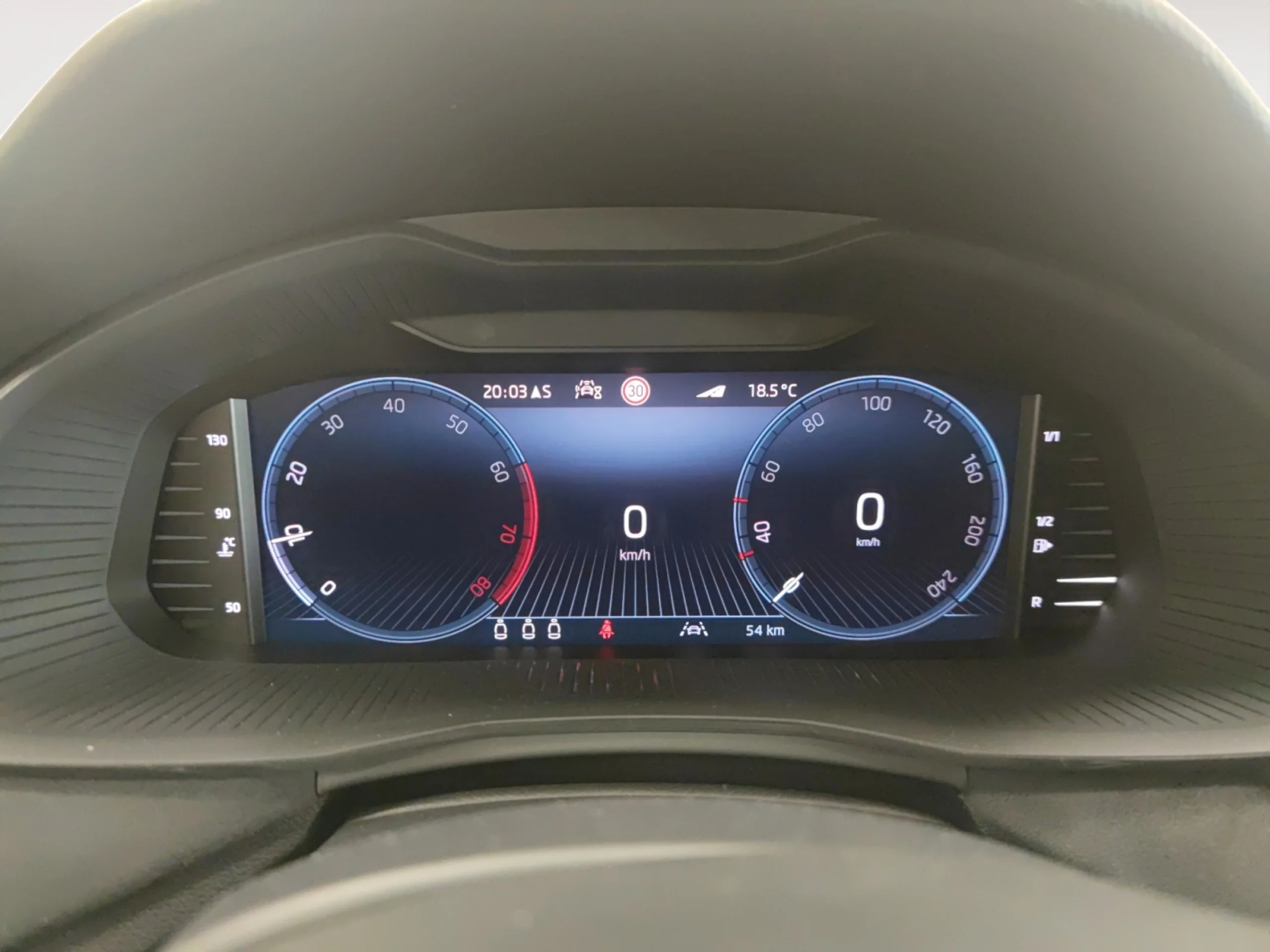 SKODA KAMIQ 1.0 TSI 85KW (115CV) SPORT - Foto 13