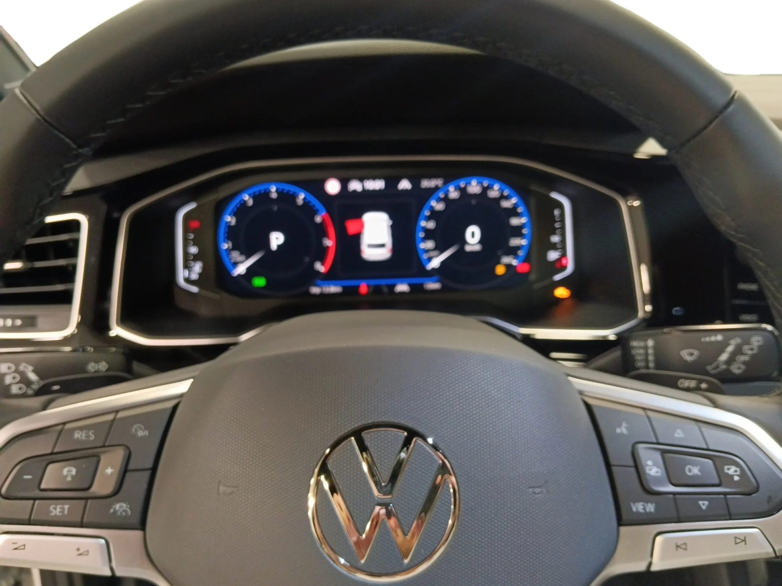 VOLKSWAGEN POLO R LINE 1.0 TSI 85KW (116CV) DSG - Foto 9