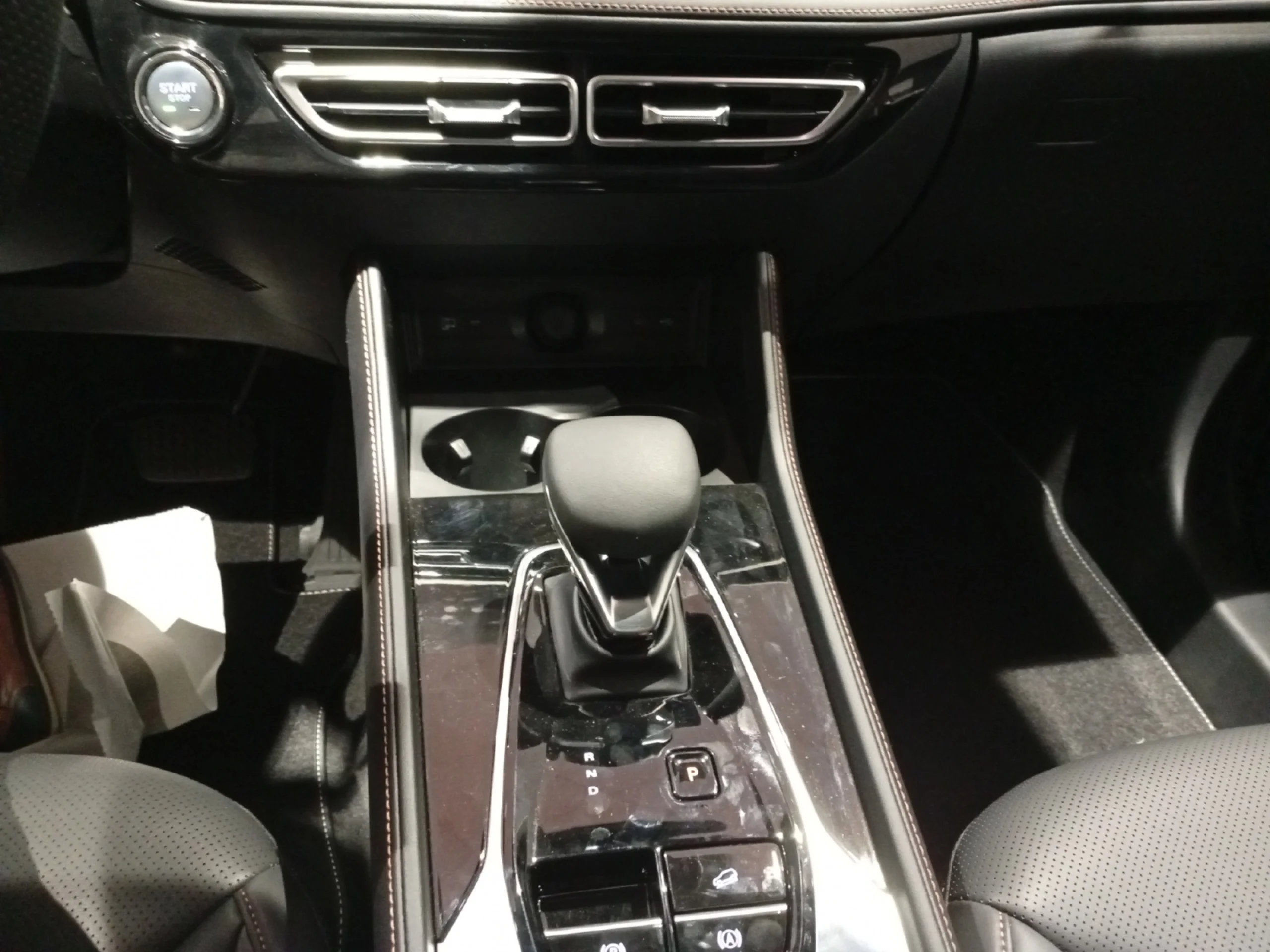 MG HS 1.5T PHEV LUXURY - Foto 11