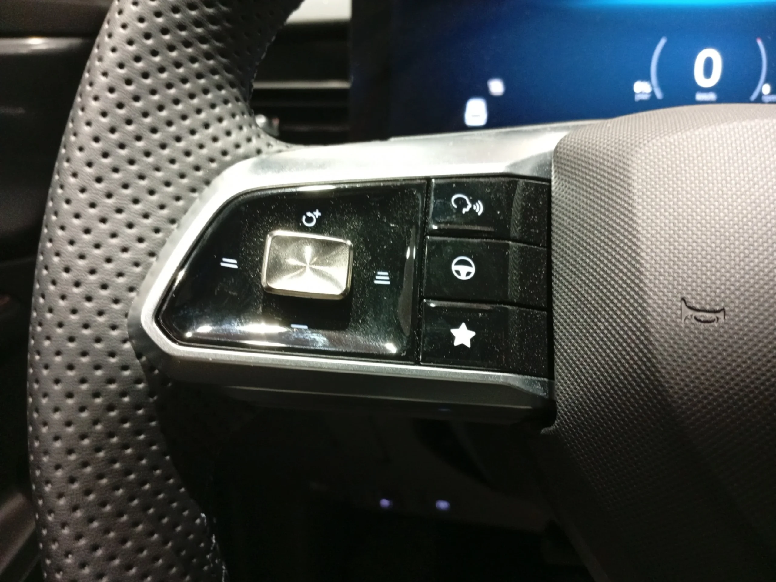 MG HS 1.5T PHEV LUXURY - Foto 12