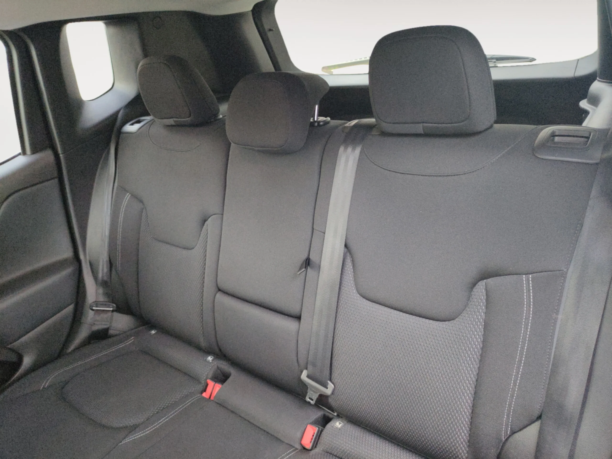 JEEP RENEGADE LIMITED 1.3G 112KW (150CV) 4X2 DCT - Foto 6