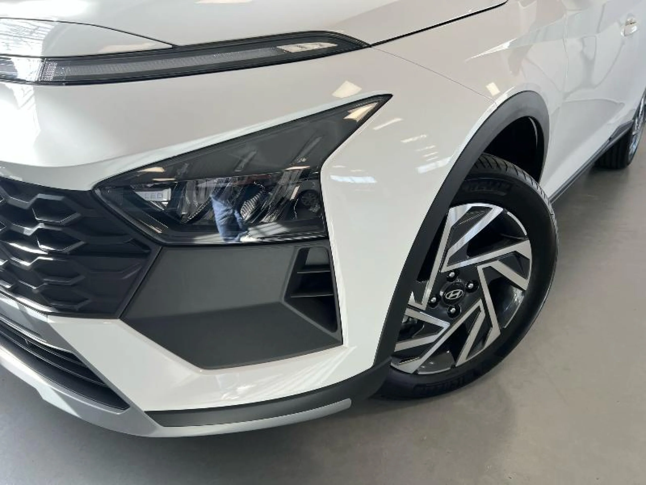 HYUNDAI BAYON 1.0 TGDI 74KW (100CV) 48V MAXX - Foto 3
