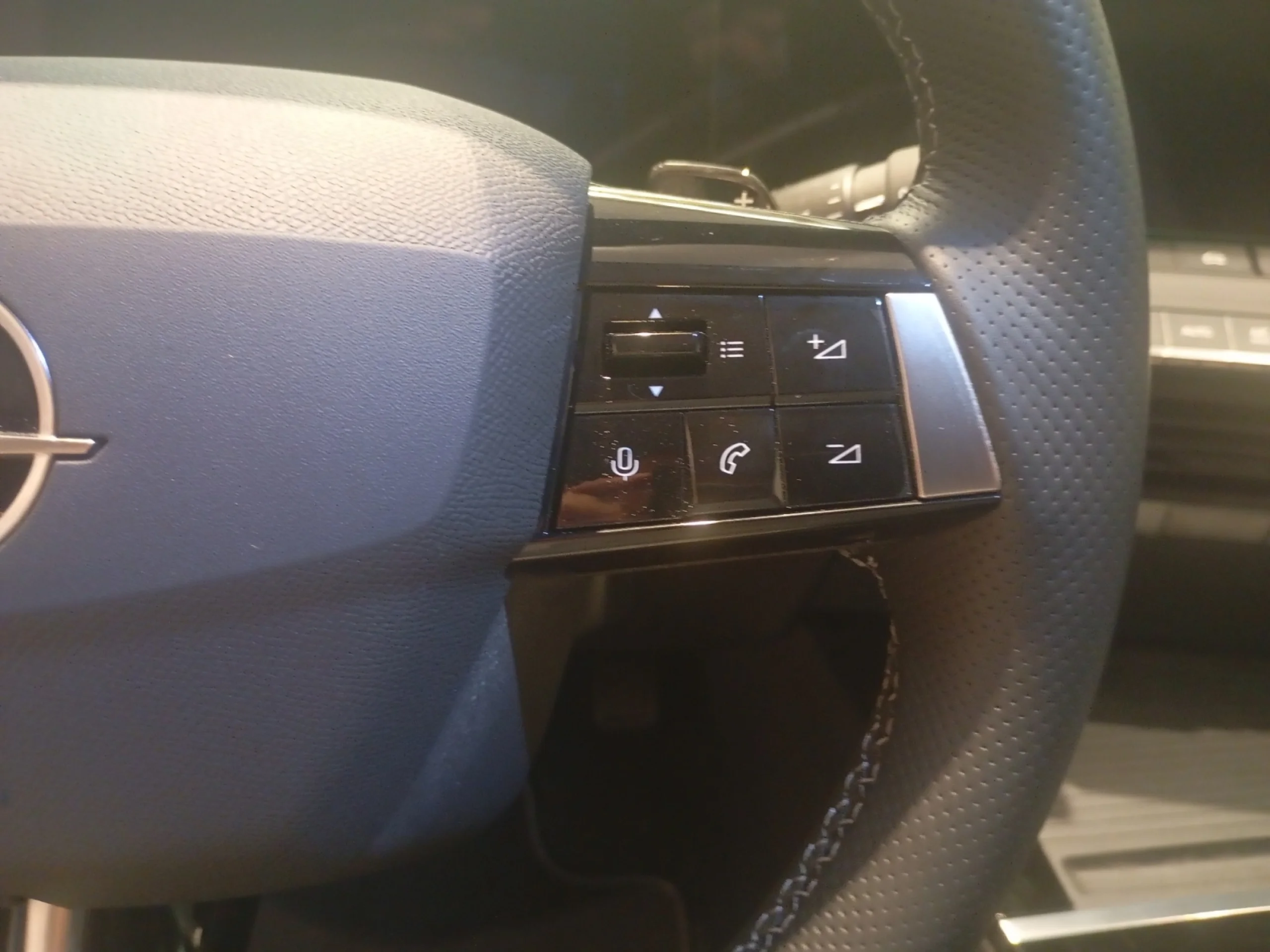 OPEL ASTRA NUEVO ASTRA PHEV 5P ELEGANCE 1.6T HYBRID AT8 S/S 180 HP (132KW) - Foto 12