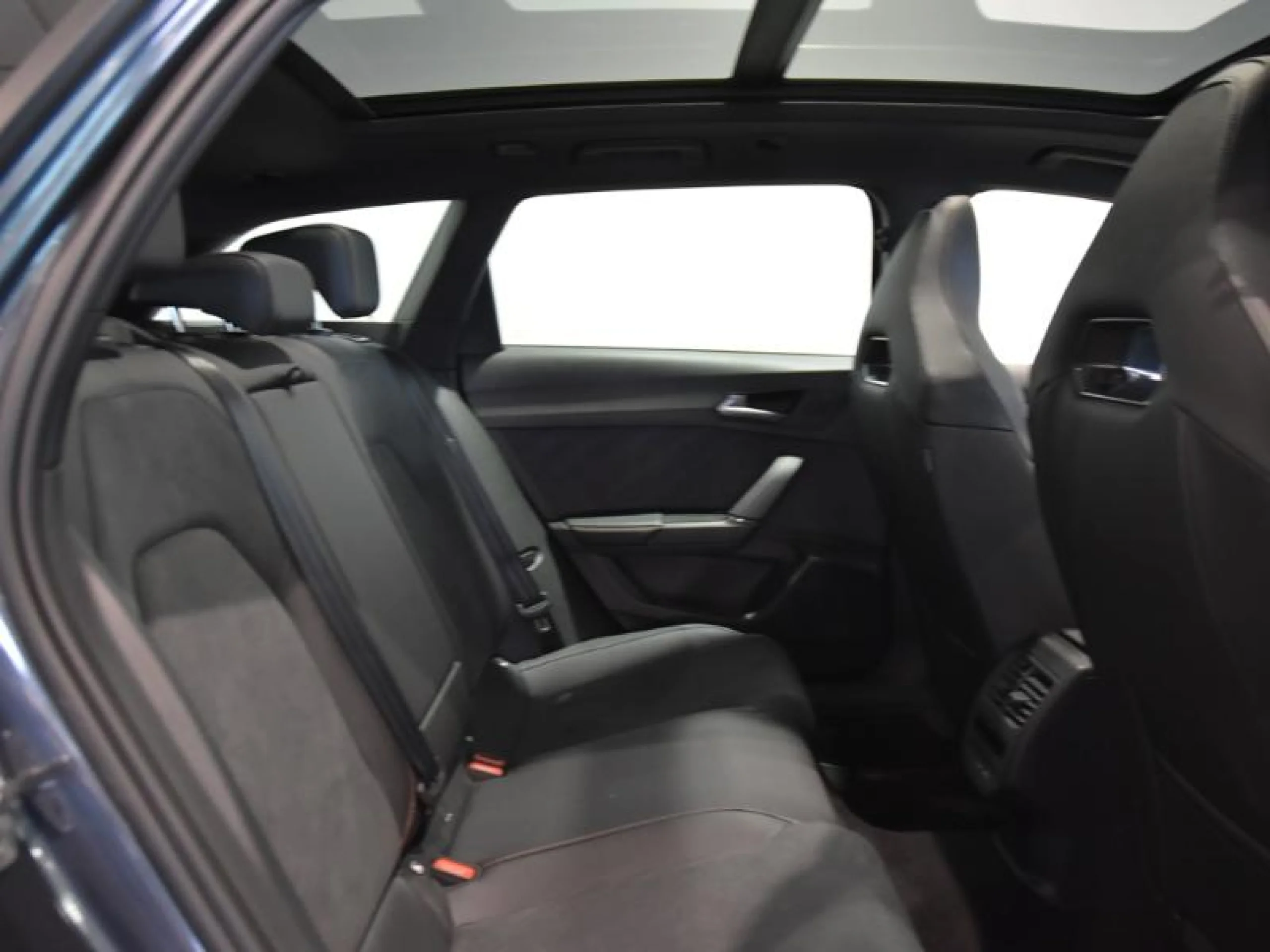 CUPRA LEON SP 1.5 ETSI 110KW (150CV) DSG - Foto 6