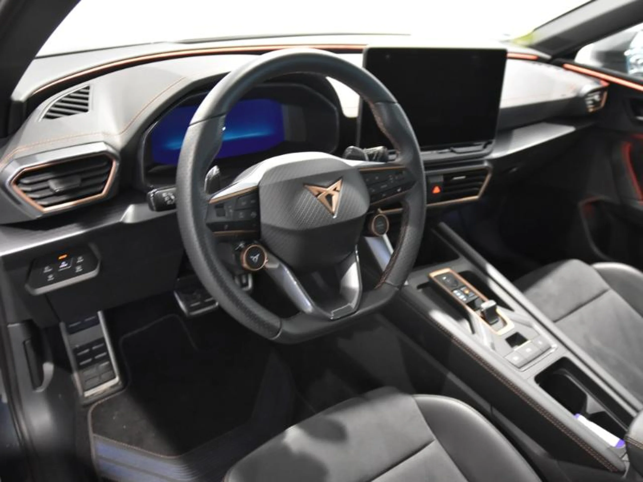 CUPRA LEON SP 1.5 ETSI 110KW (150CV) DSG - Foto 11