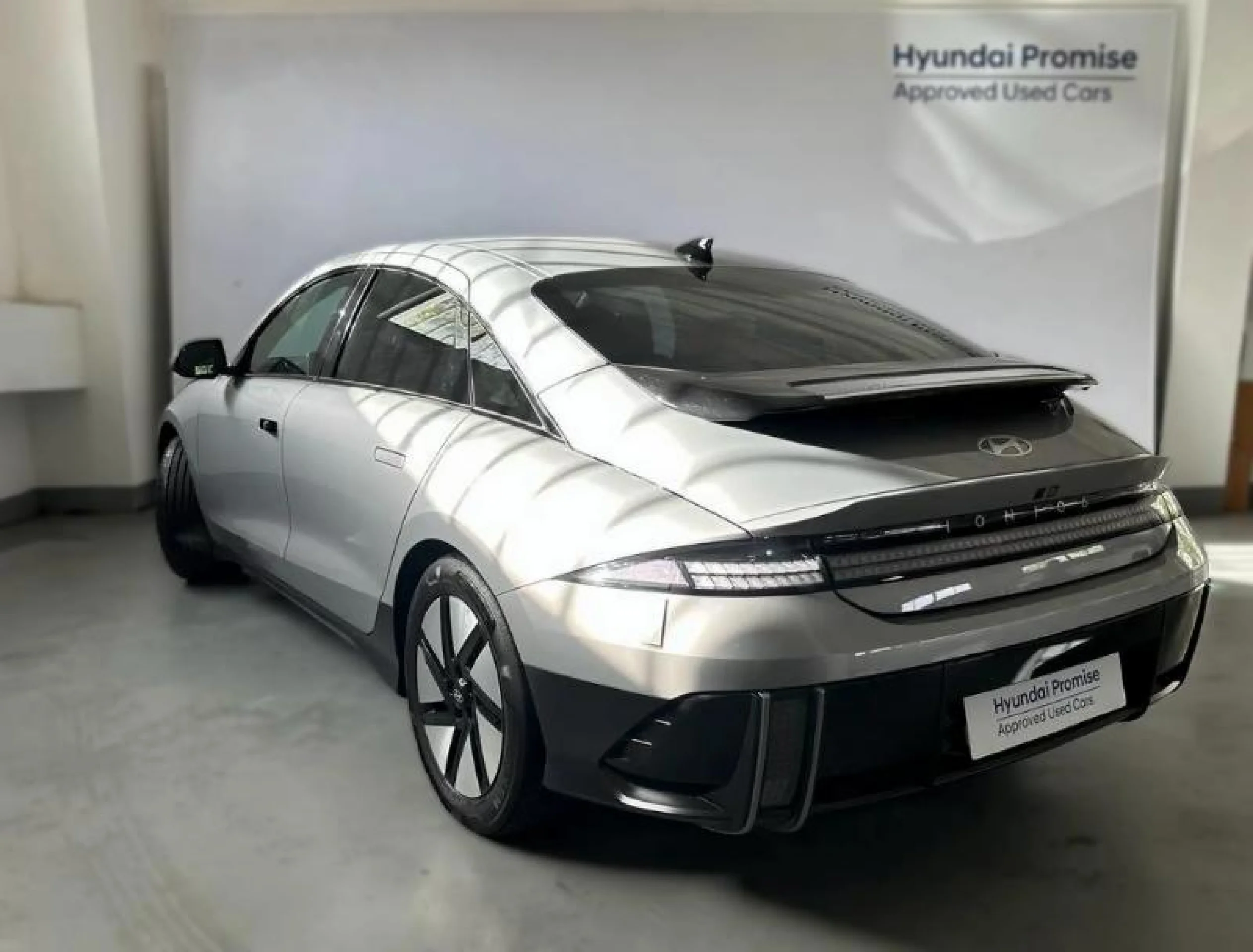 HYUNDAI Ioniq 6 77KWH 168KW STAR RWD - Foto 2