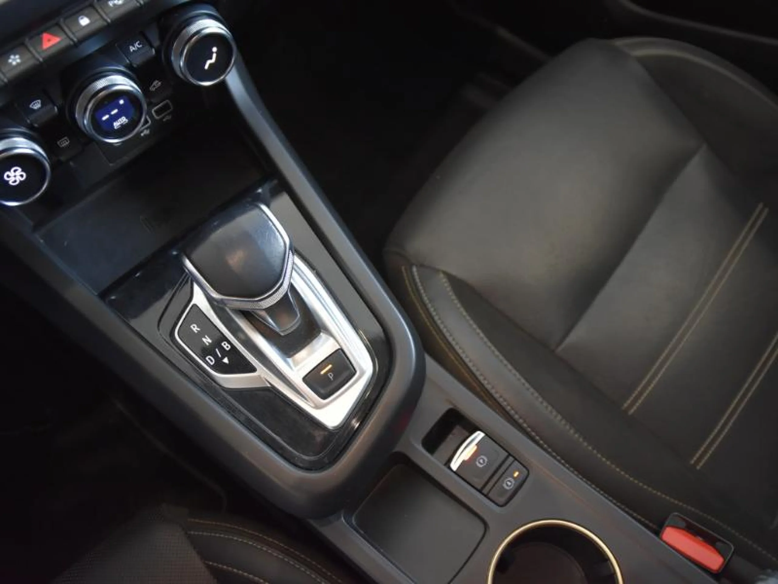 RENAULT ARKANA EQUILIBRE E TECH FULL HYBR. 105KW(145CV) - Foto 10