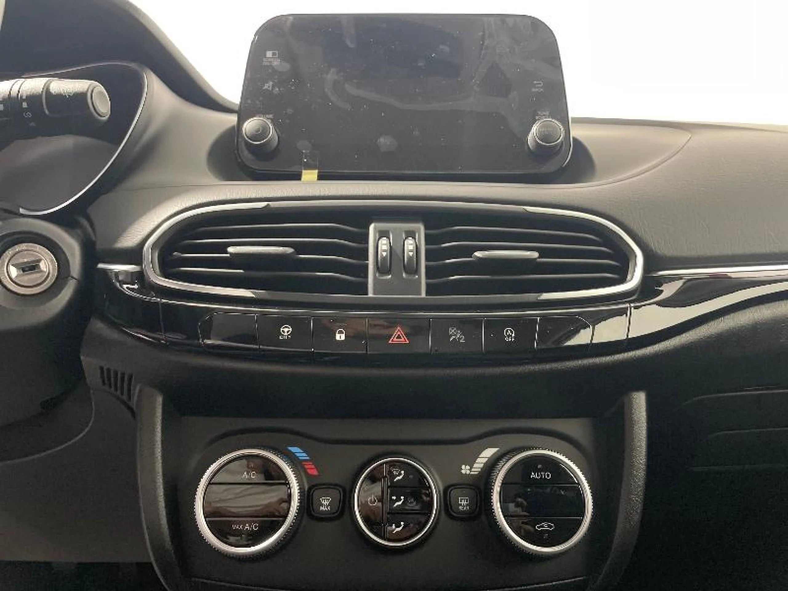 FIAT TIPO HB CITY LIFE 1.6 96KW (130CV) - Foto 11