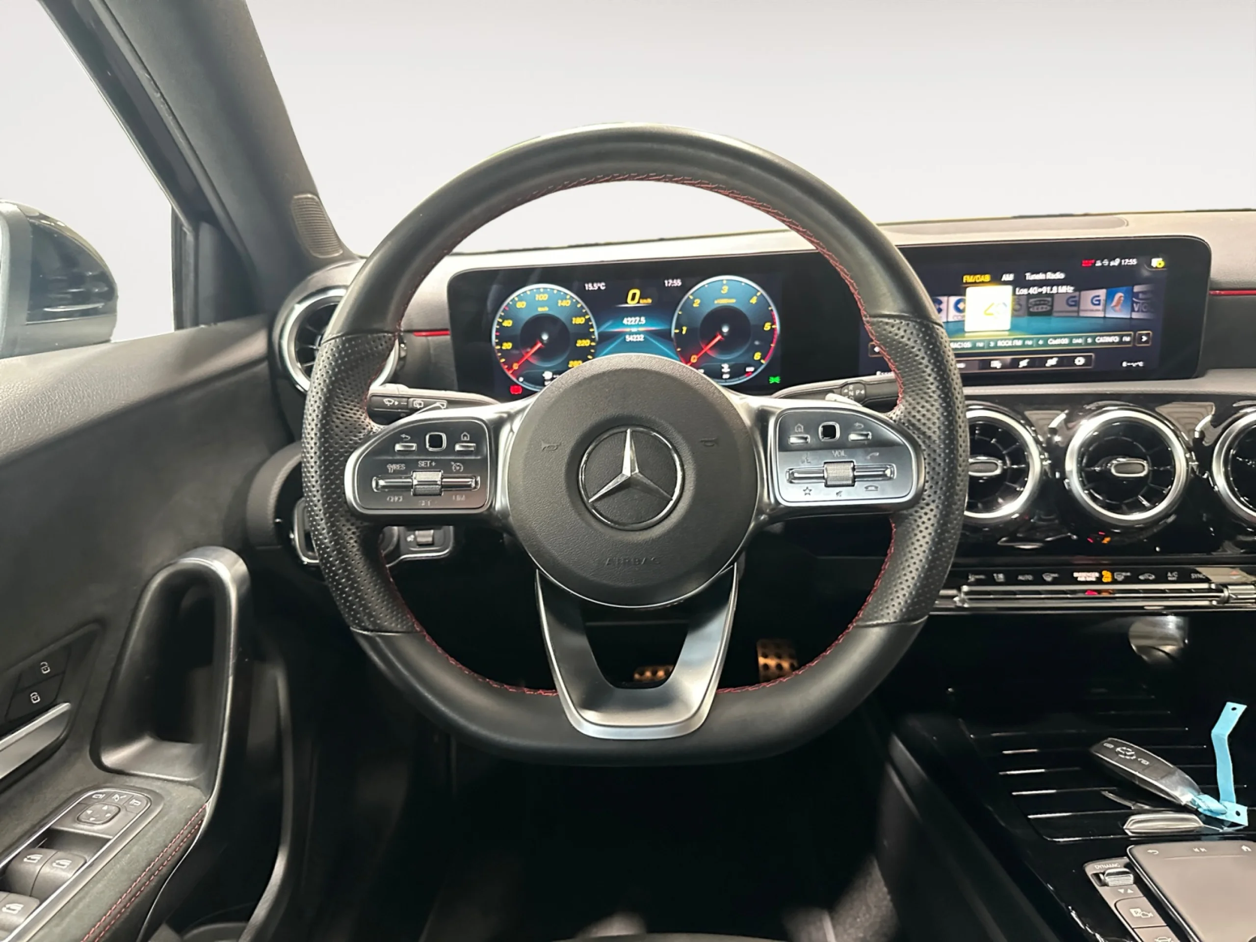 MERCEDES-BENZ CLASE A A 200 D - Foto 11