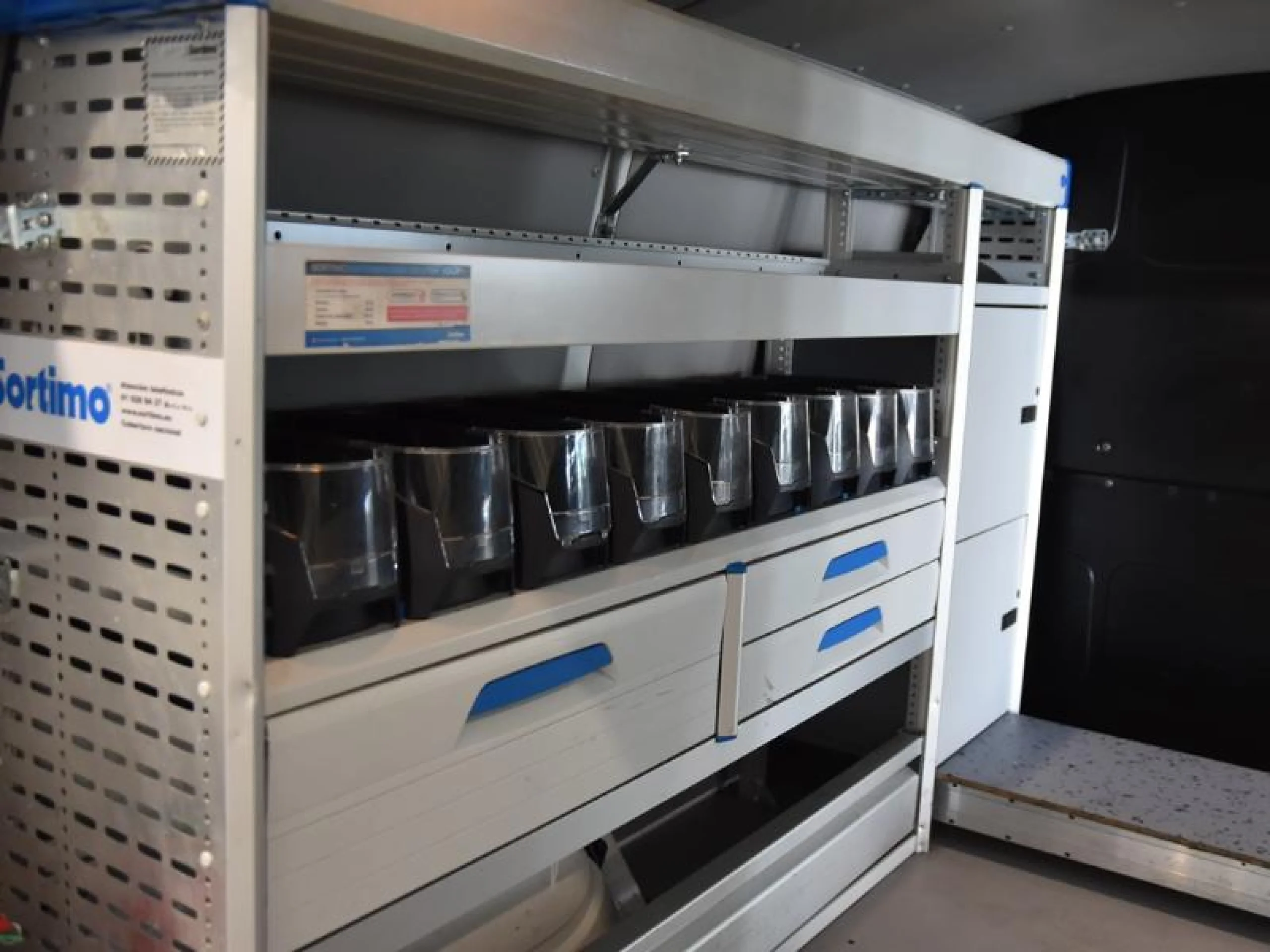 VOLKSWAGEN TRANSPORTER FURGON 2.0 TDI SCR BMT 110KW - Foto 10