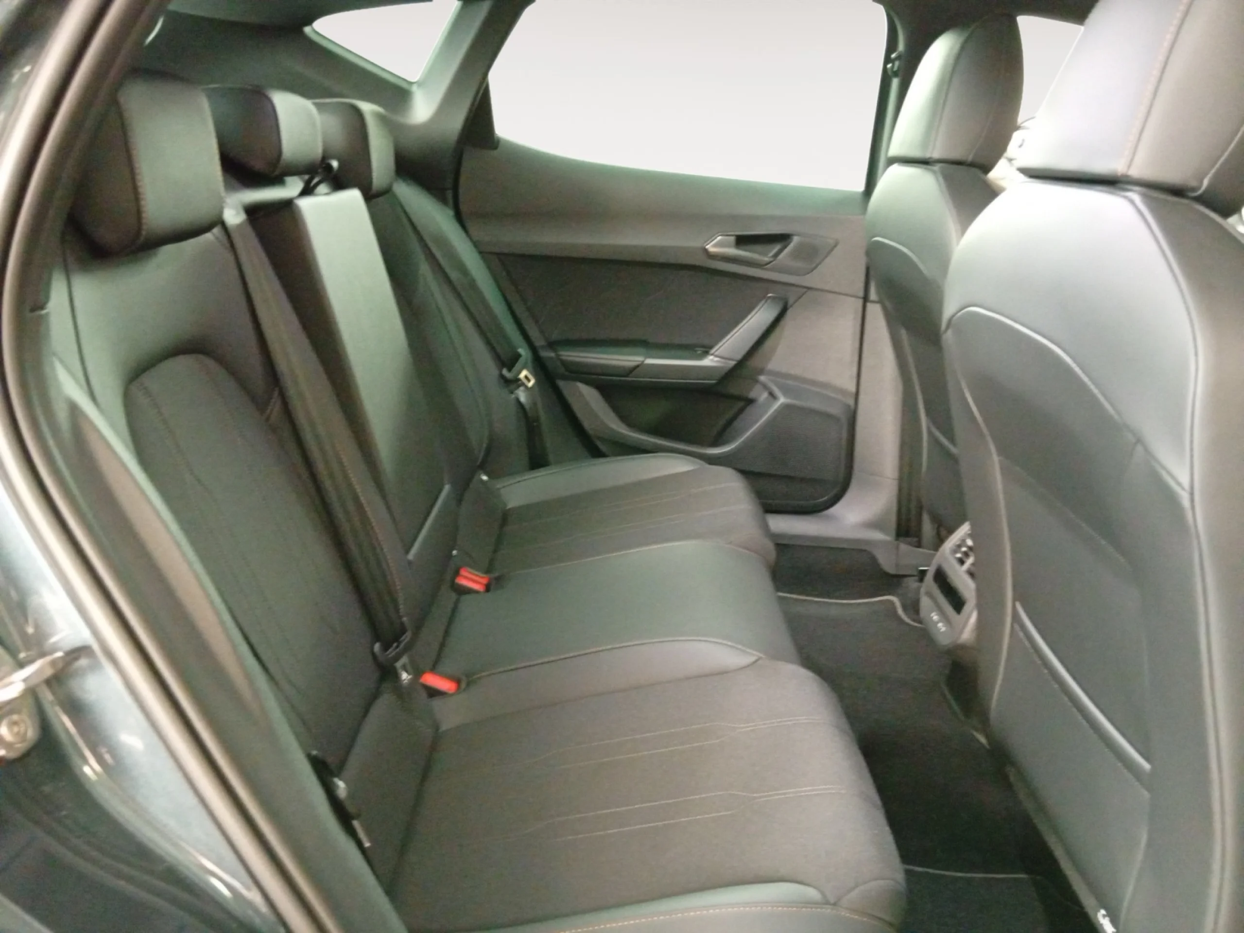 CUPRA FORMENTOR 1.5 TSI 110KW (150 CV) DSG - Foto 6