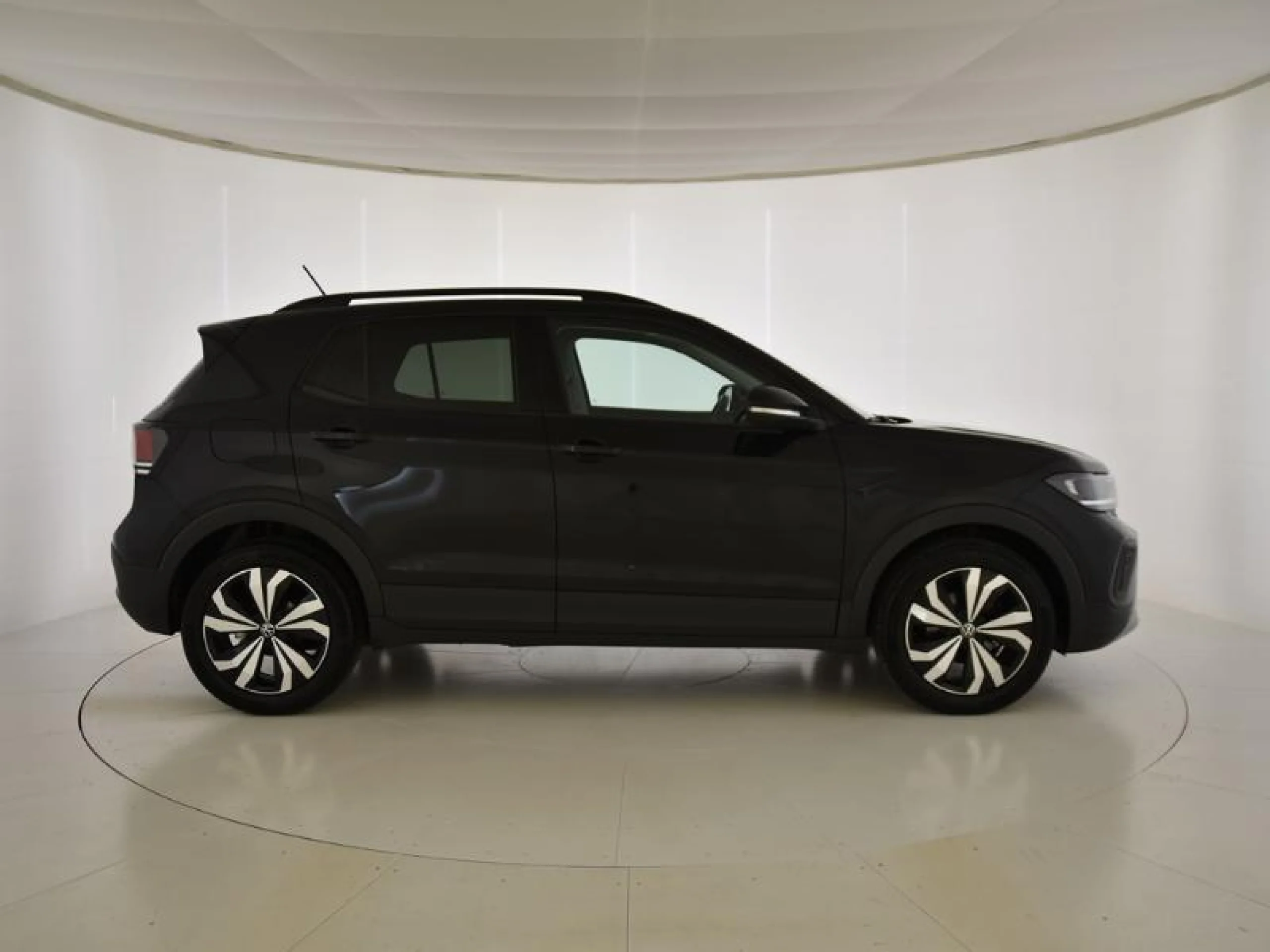 VOLKSWAGEN T CROSS ADVANCE 1.0 TSI 81KW (110CV) - Foto 3