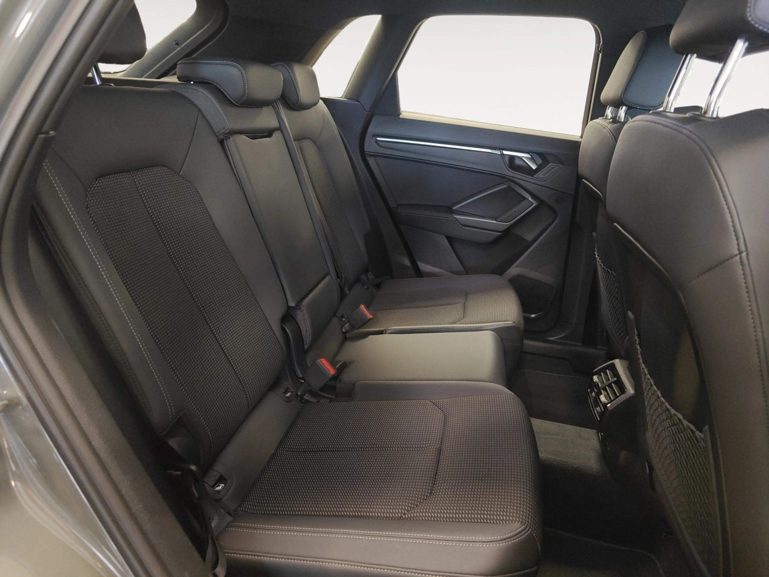 AUDI Q3 S LINE 35 TDI 110KW (150CV) S TRONIC - Foto 8