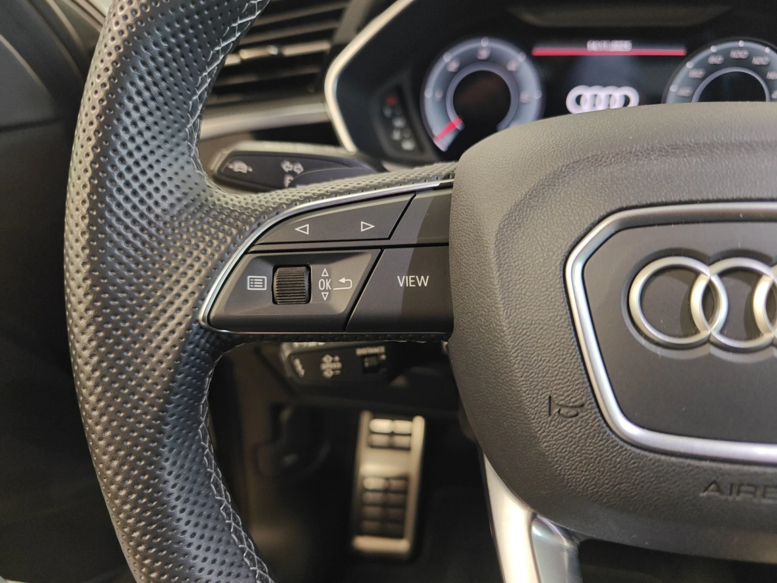 AUDI Q3 S LINE 35 TDI 110KW (150CV) S TRONIC - Foto 14