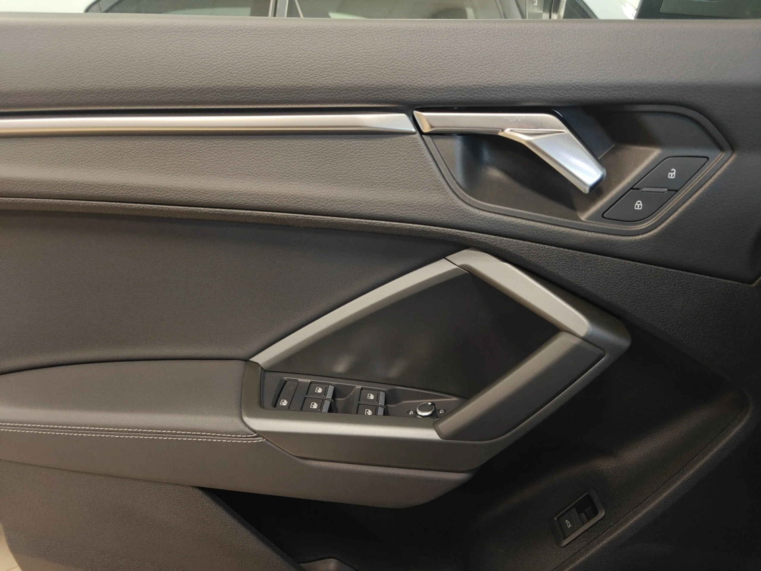 AUDI Q3 S LINE 35 TDI 110KW (150CV) S TRONIC - Foto 16