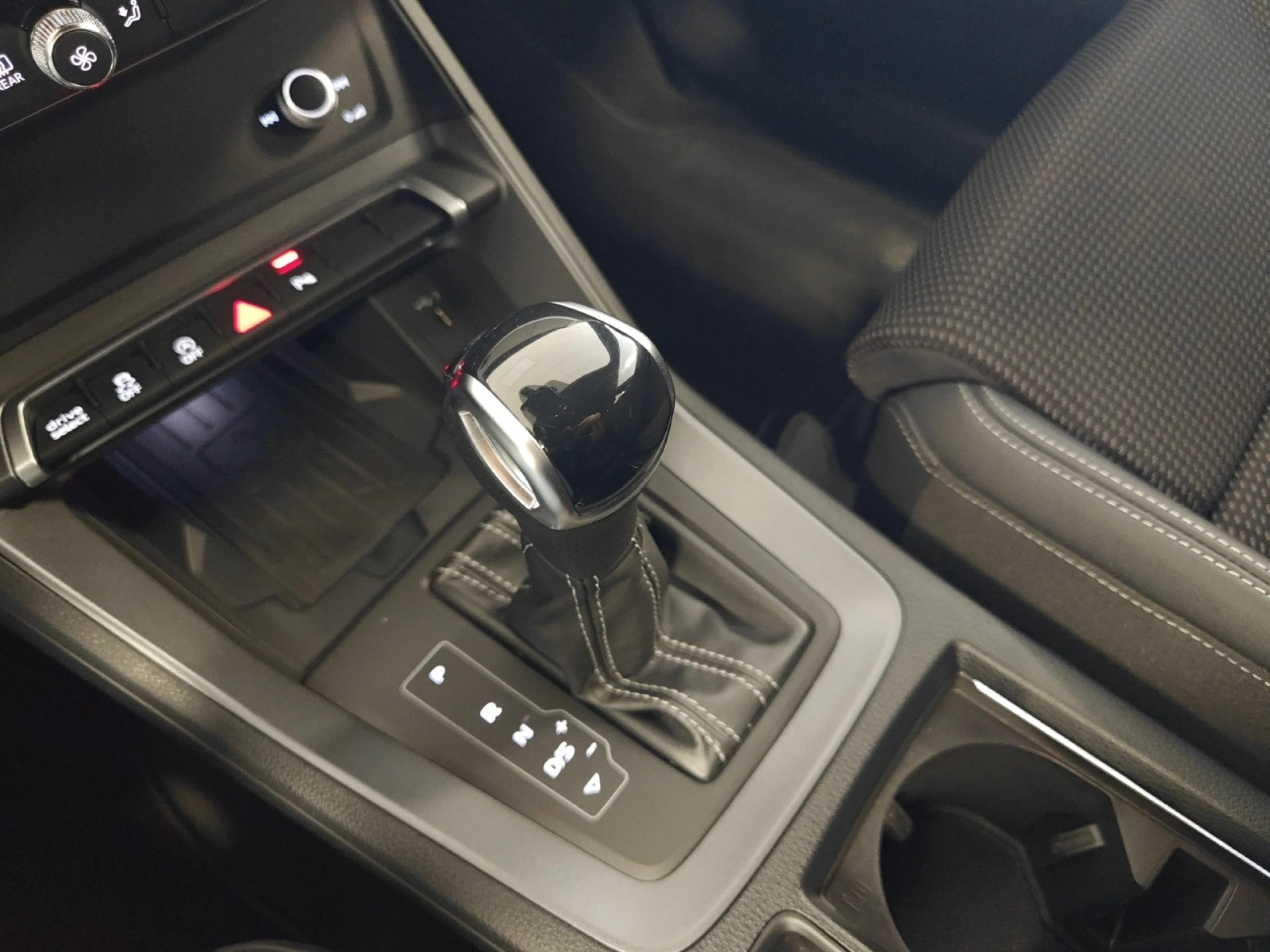 AUDI Q3 S LINE 35 TDI 110KW (150CV) S TRONIC - Foto 20