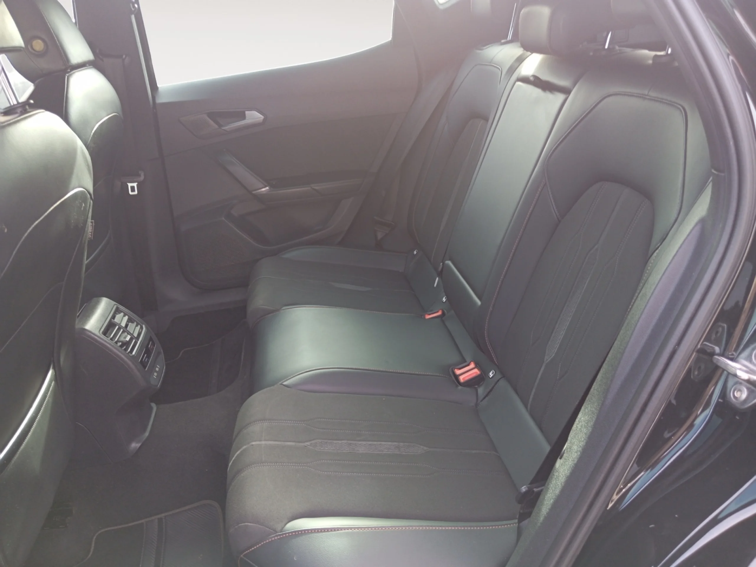 CUPRA FORMENTOR 1.5 TSI 110KW (150 CV) DSG - Foto 6