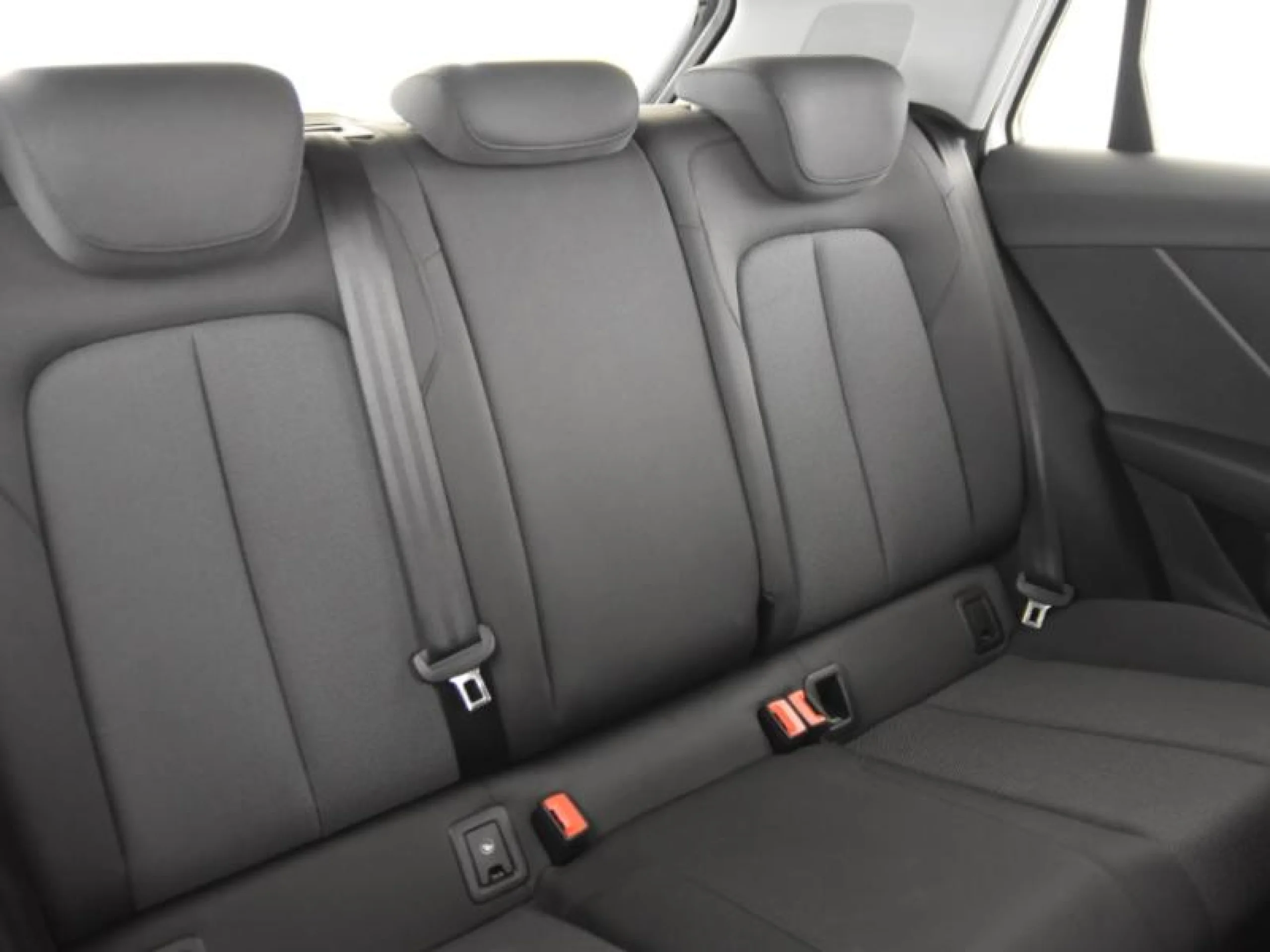 AUDI Q2 ADVANCED 30 TDI 85KW (116CV) S TRONIC - Foto 6