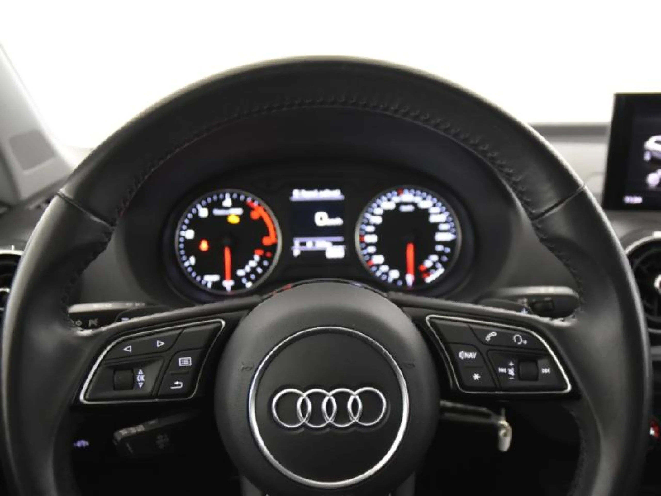 AUDI Q2 ADVANCED 30 TDI 85KW (116CV) S TRONIC - Foto 13