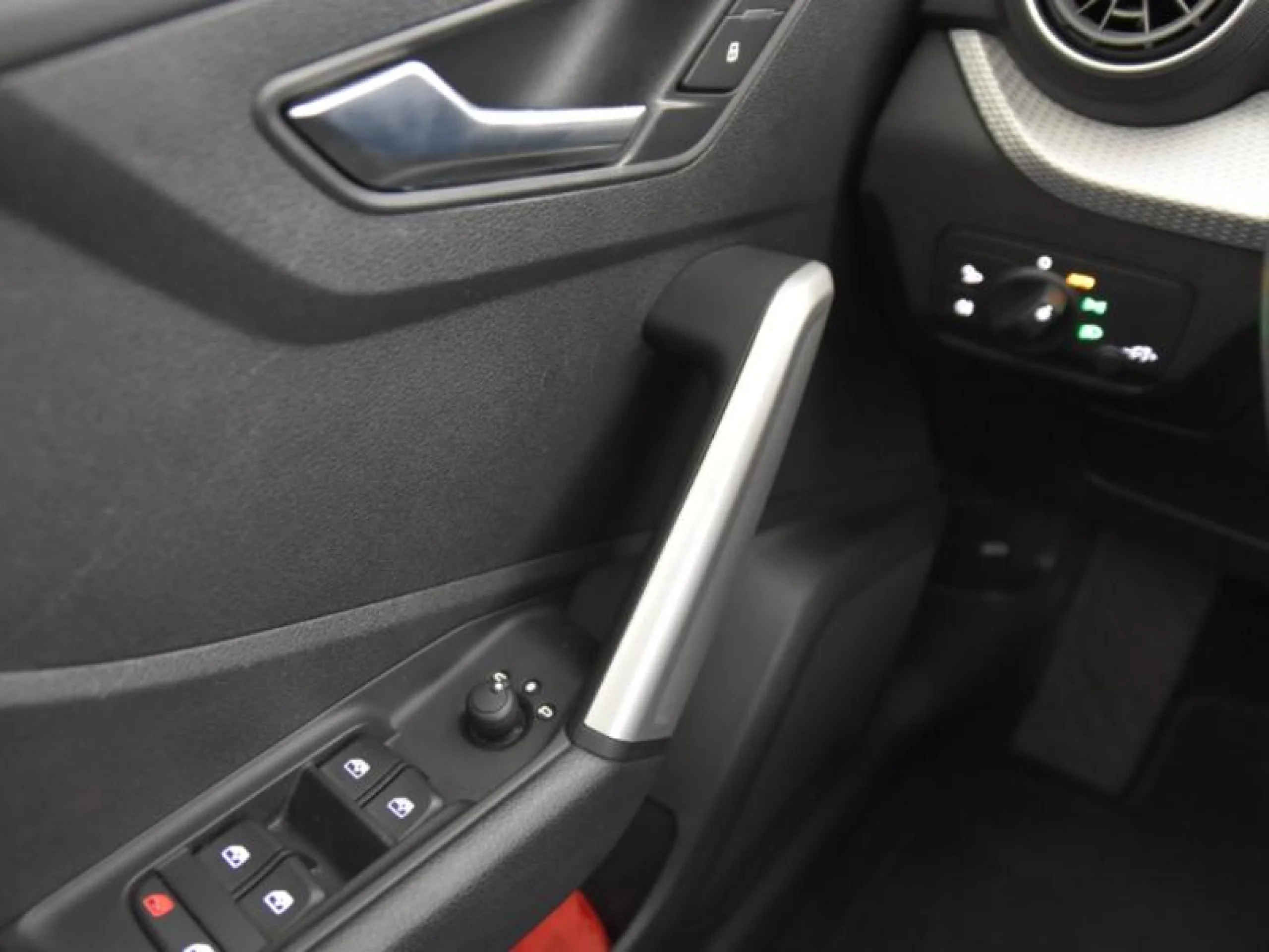 AUDI Q2 ADVANCED 30 TDI 85KW (116CV) S TRONIC - Foto 15