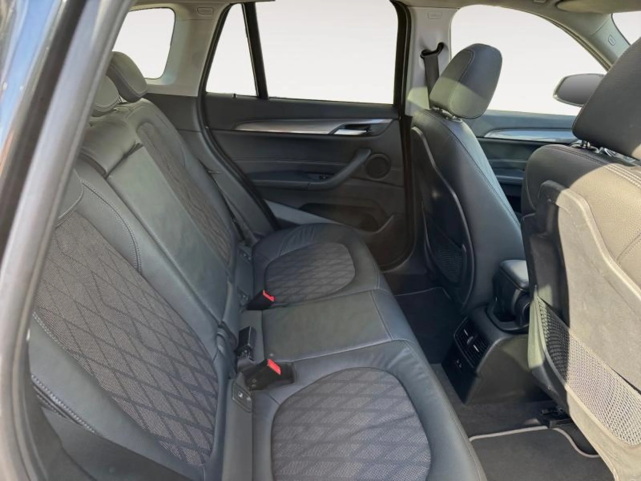 BMW X1 XDRIVE25E - Foto 17
