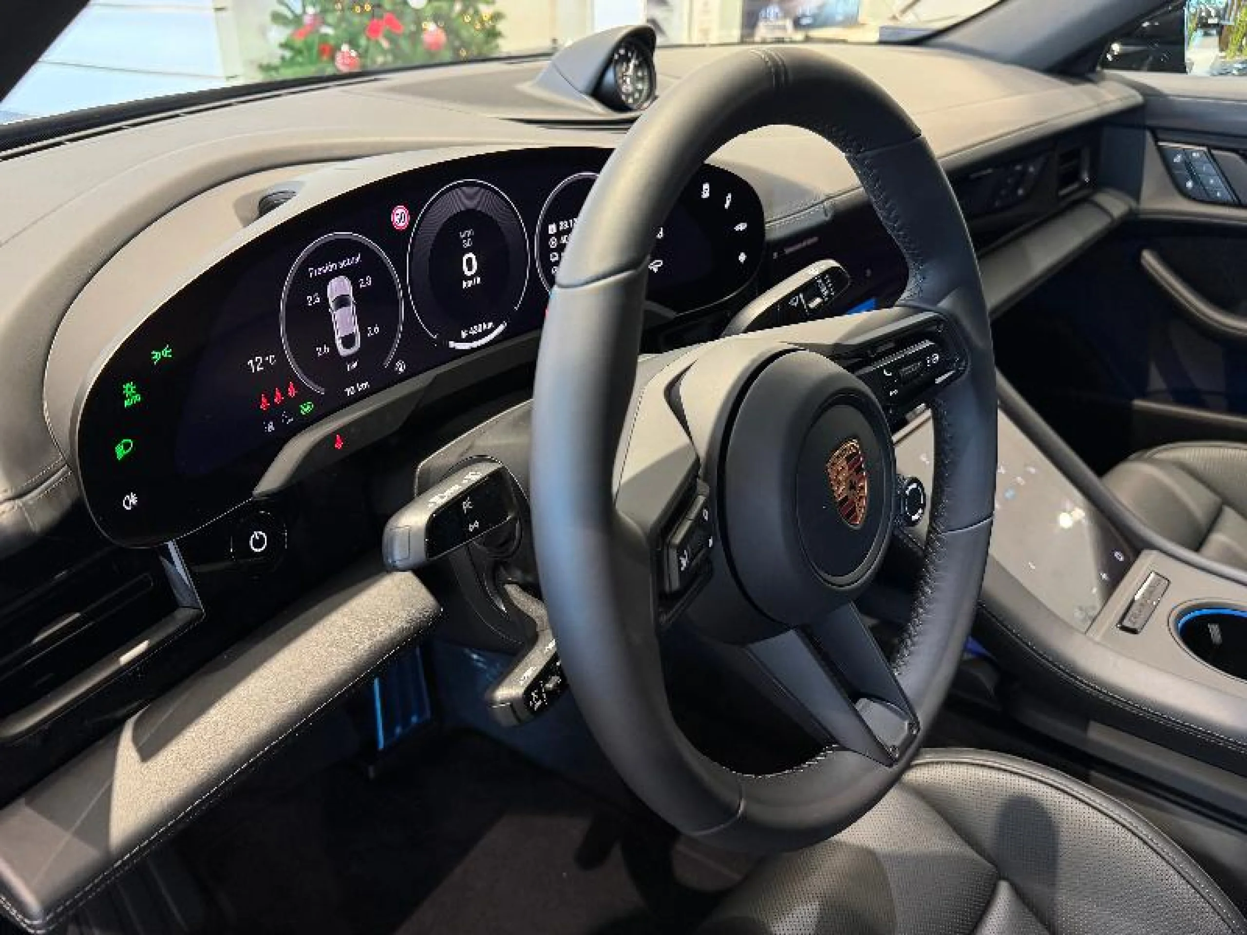 PORSCHE TAYCAN BLACK EDITION - Foto 13