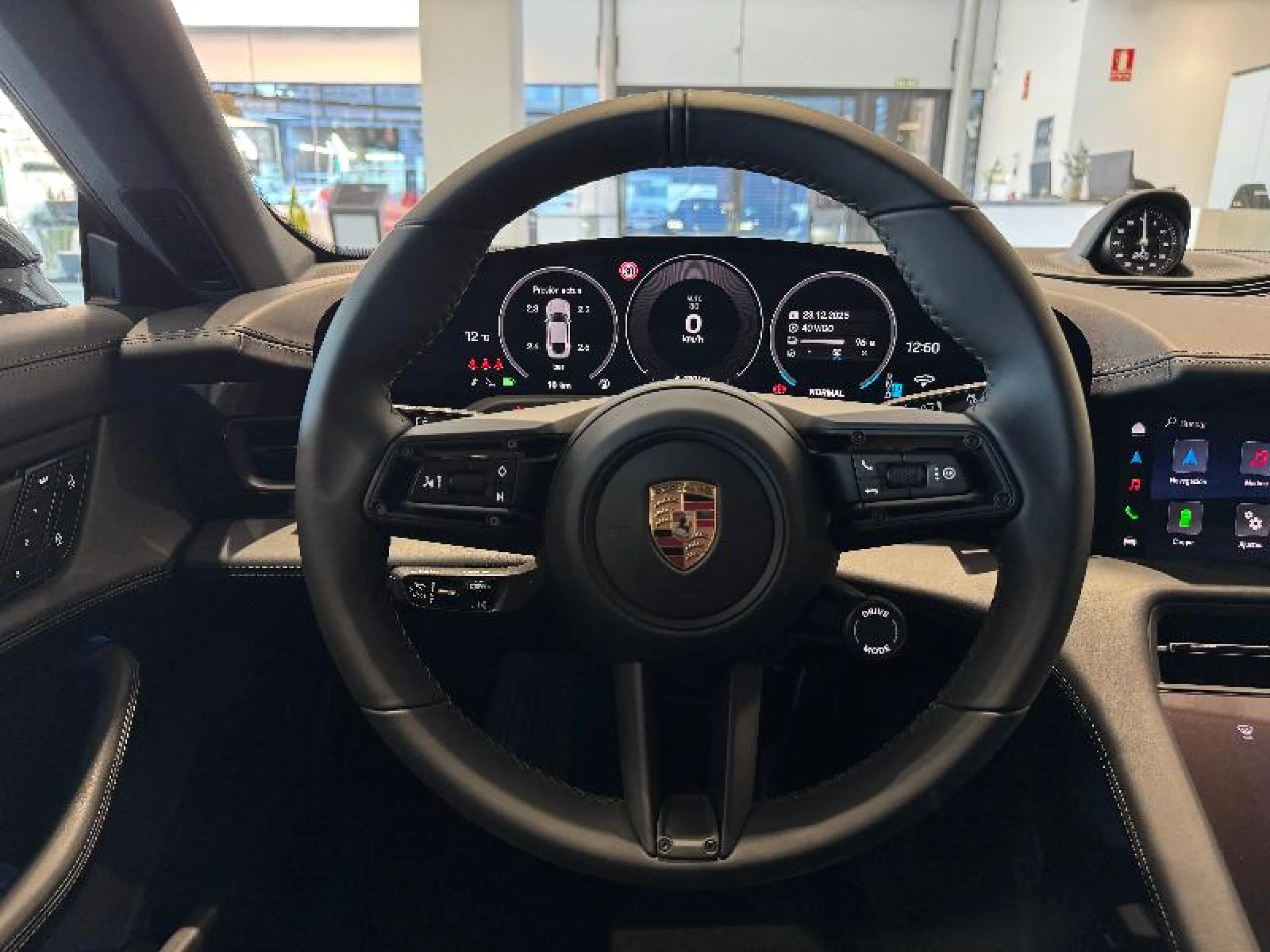 PORSCHE TAYCAN BLACK EDITION - Foto 14