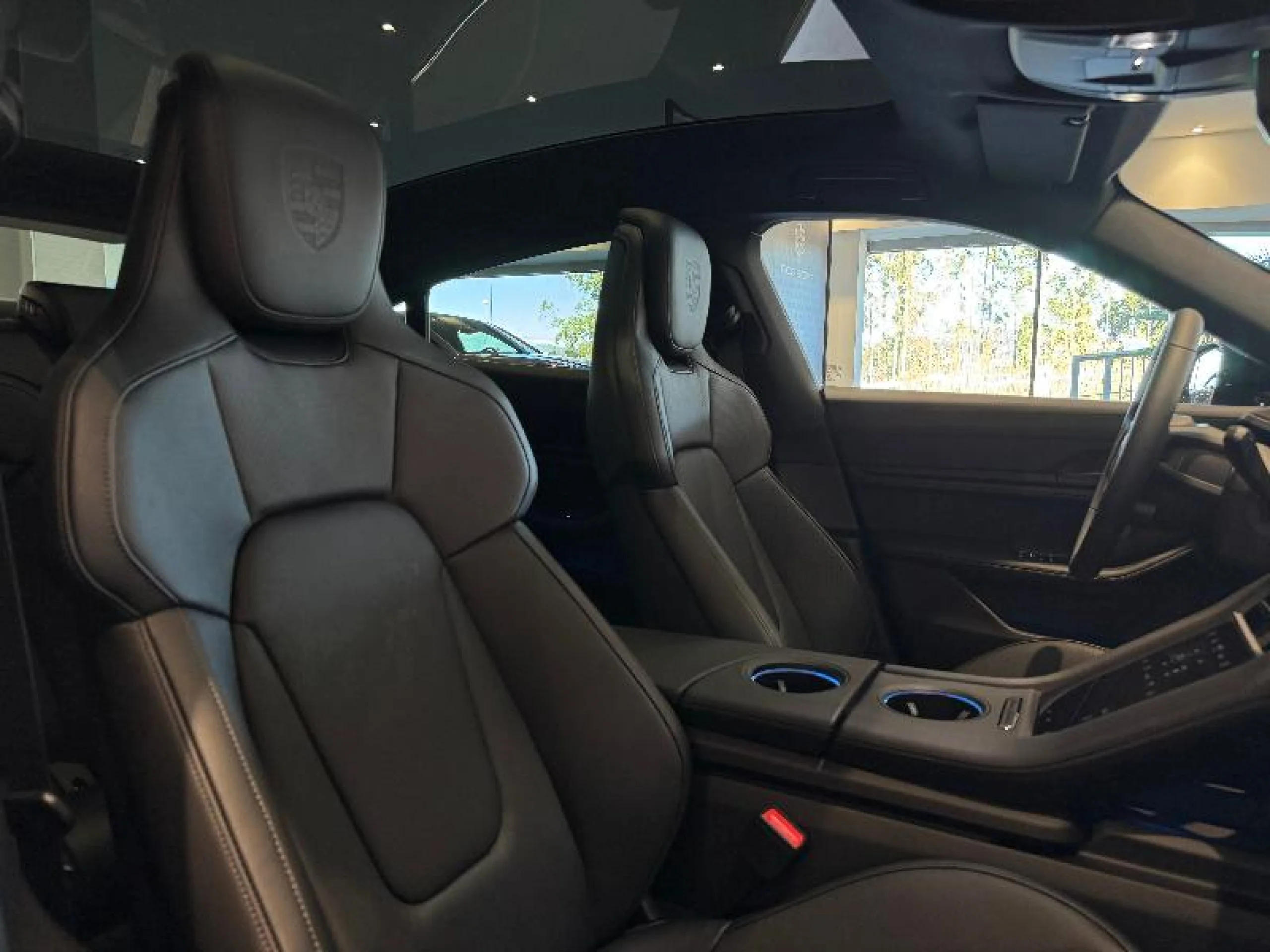 PORSCHE TAYCAN BLACK EDITION - Foto 20