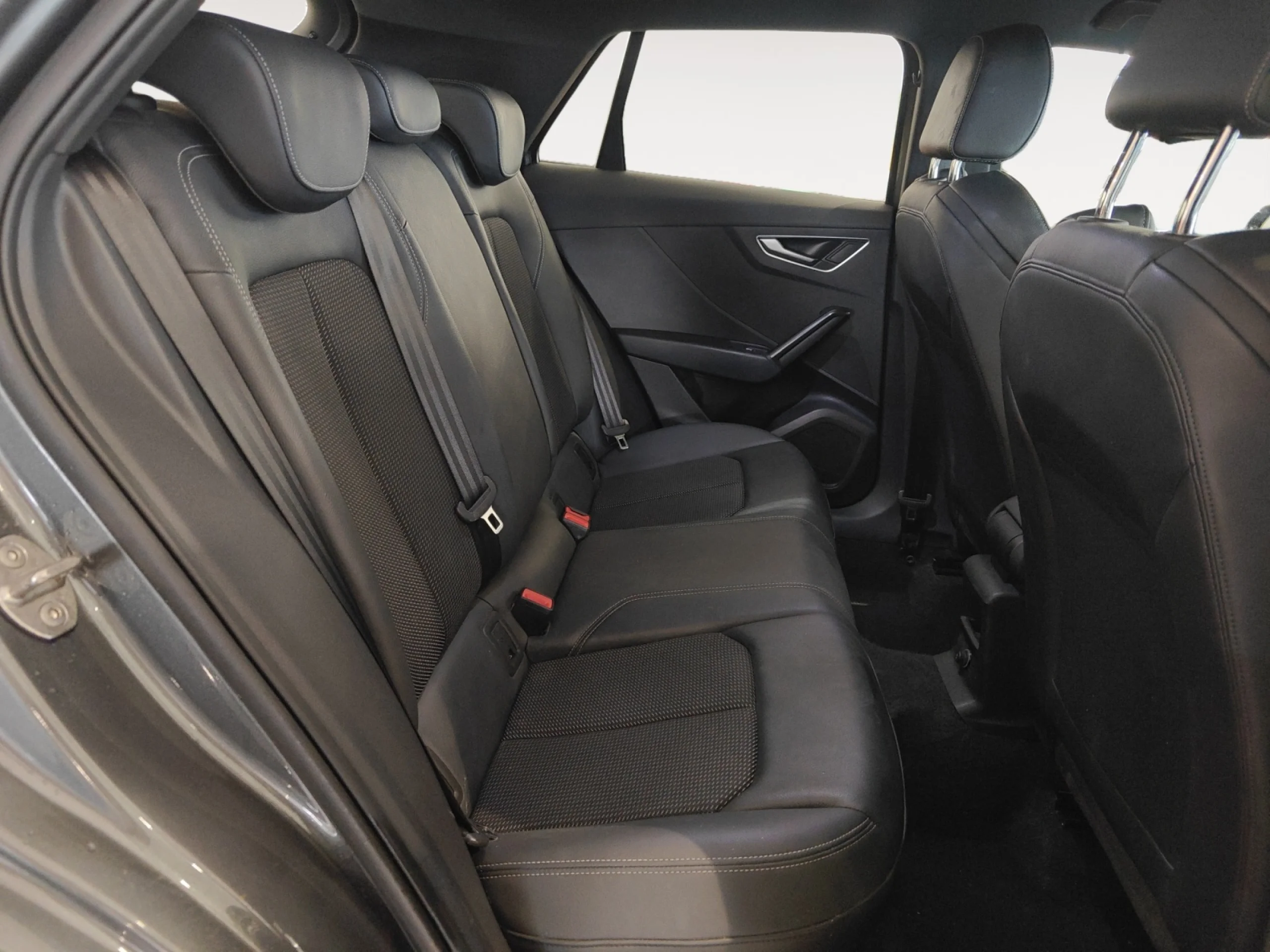 AUDI Q2 ADRENALIN 35 TDI 110KW (150CV) S TRONIC - Foto 3