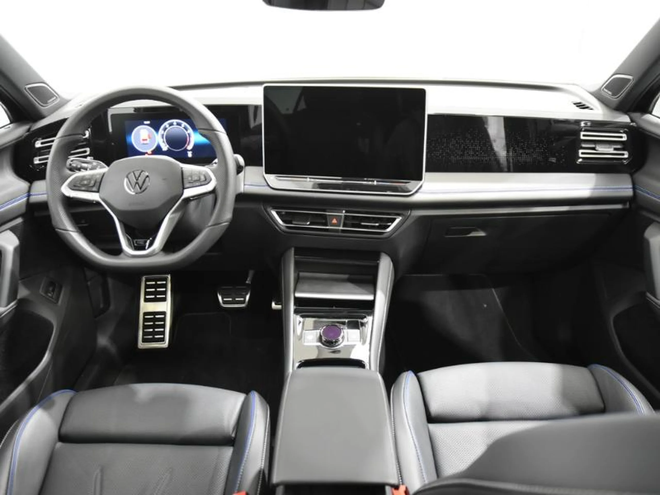 VOLKSWAGEN TIGUAN TIGUAN R LINE 1.5 ETSI 110 KW (150 CV)  AUTOMÁTICO DSG 7 VEL. - Foto 4