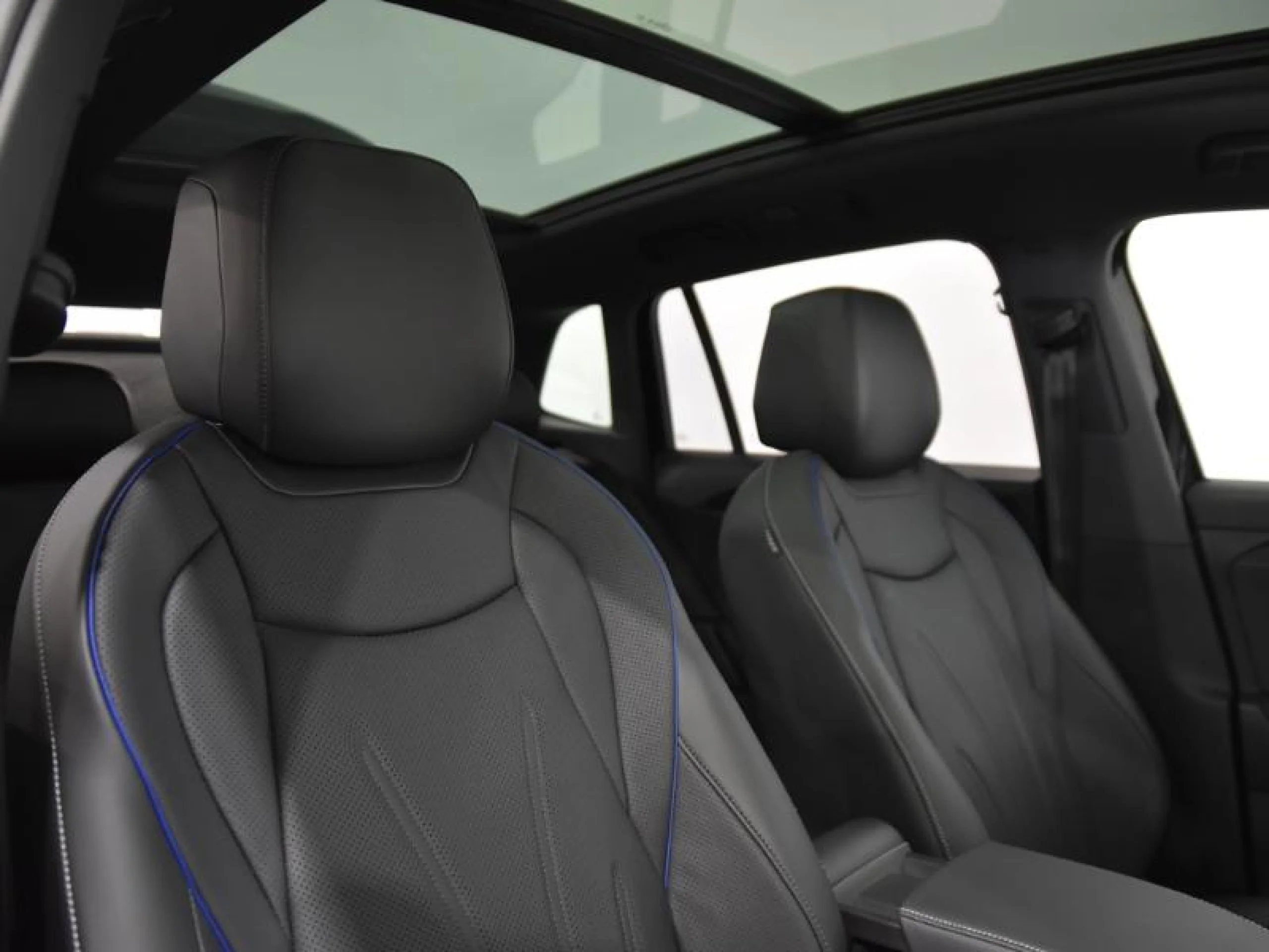 VOLKSWAGEN TIGUAN TIGUAN R LINE 1.5 ETSI 110 KW (150 CV)  AUTOMÁTICO DSG 7 VEL. - Foto 10