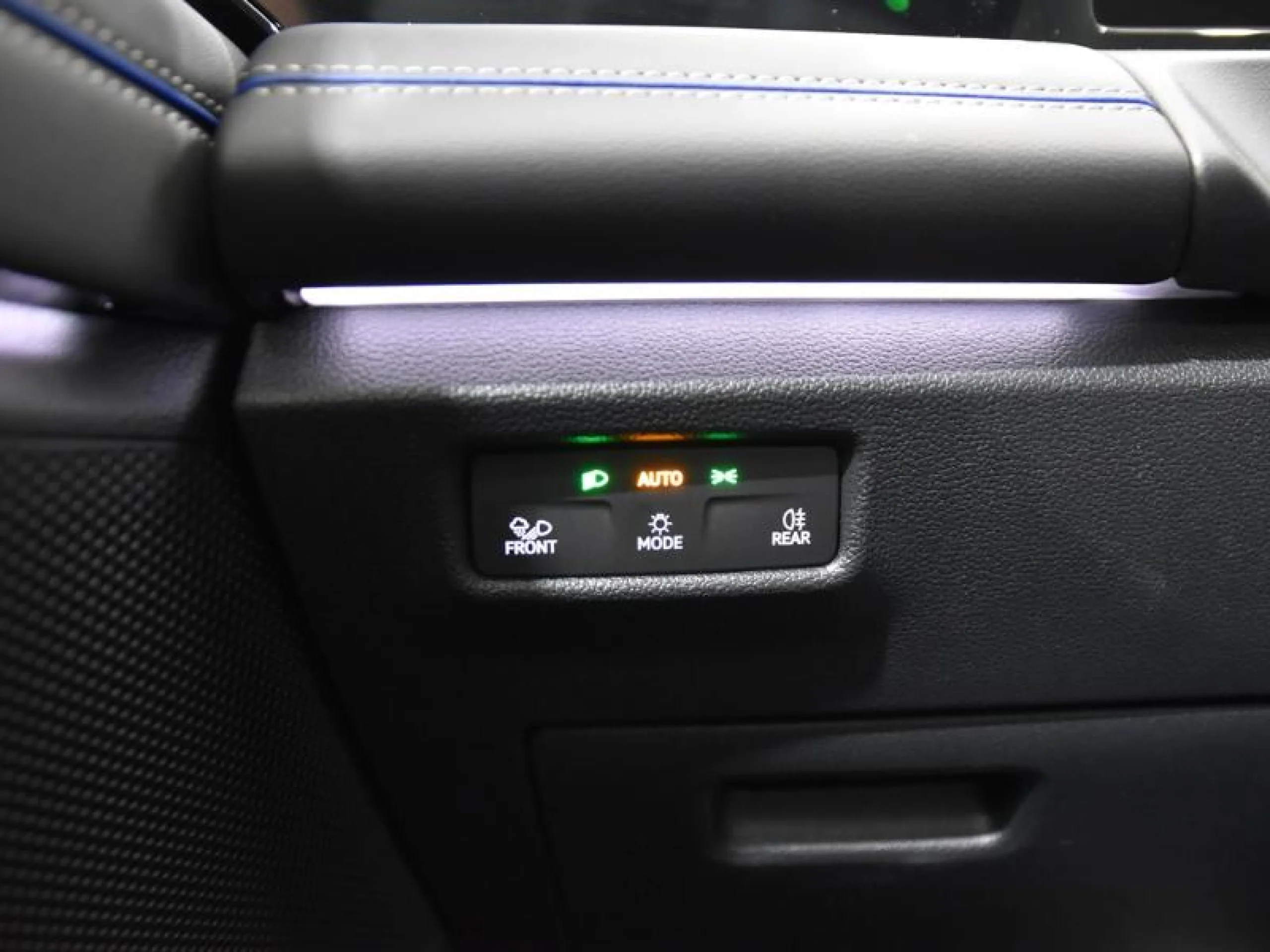 VOLKSWAGEN TIGUAN TIGUAN R LINE 1.5 ETSI 110 KW (150 CV)  AUTOMÁTICO DSG 7 VEL. - Foto 26