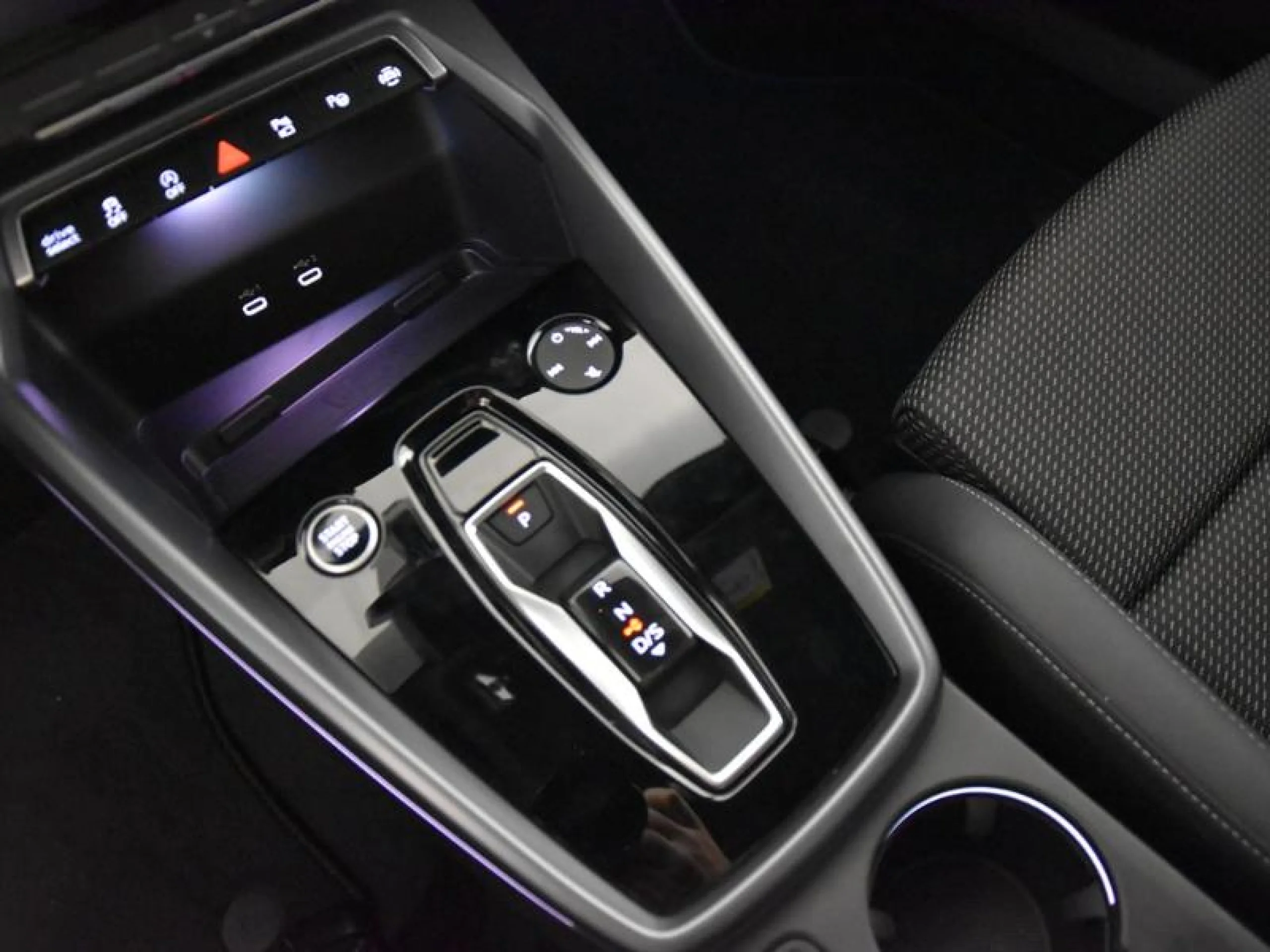 AUDI A3 SEDAN S LINE 35 TDI 110KW S TRONIC - Foto 9