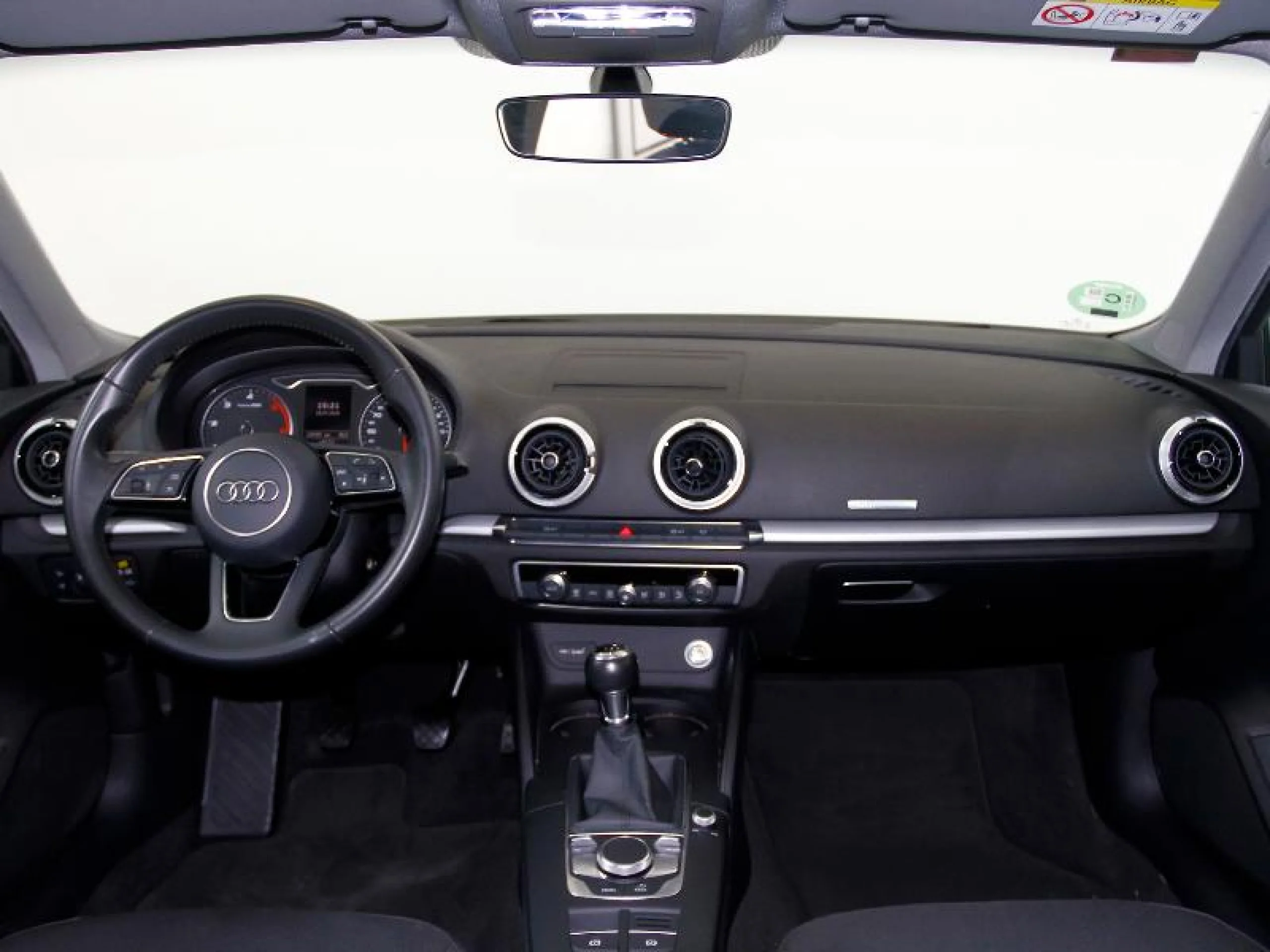 AUDI A3 1.6 TDI 85KW (116CV) SPORTBACK - Foto 9