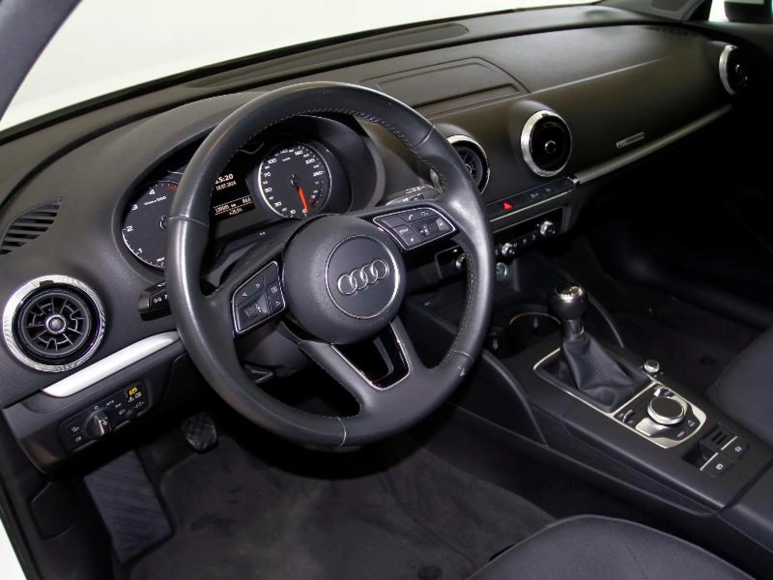 AUDI A3 1.6 TDI 85KW (116CV) SPORTBACK - Foto 11