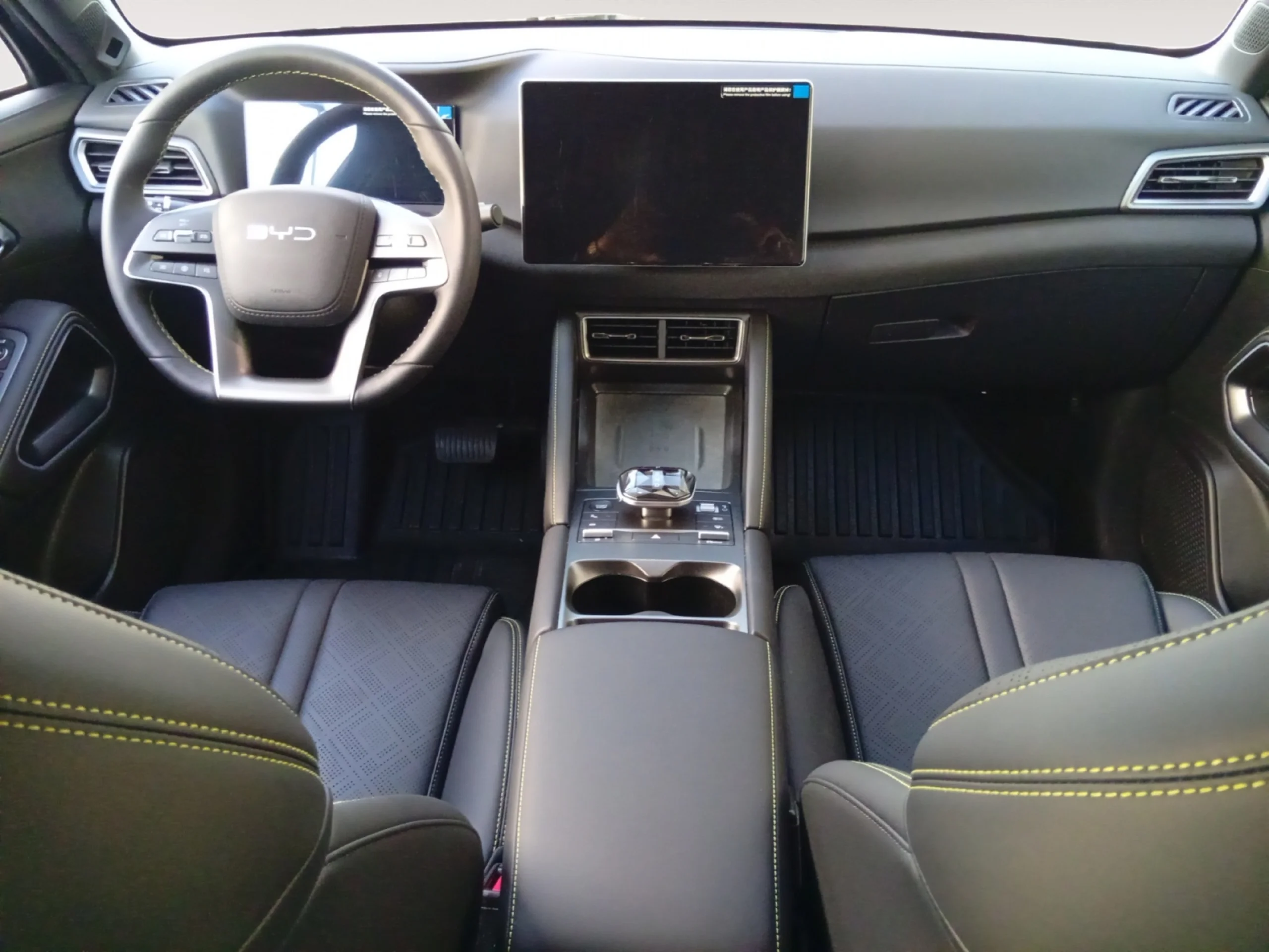 BYD ATTO 2 BOOST - Foto 4