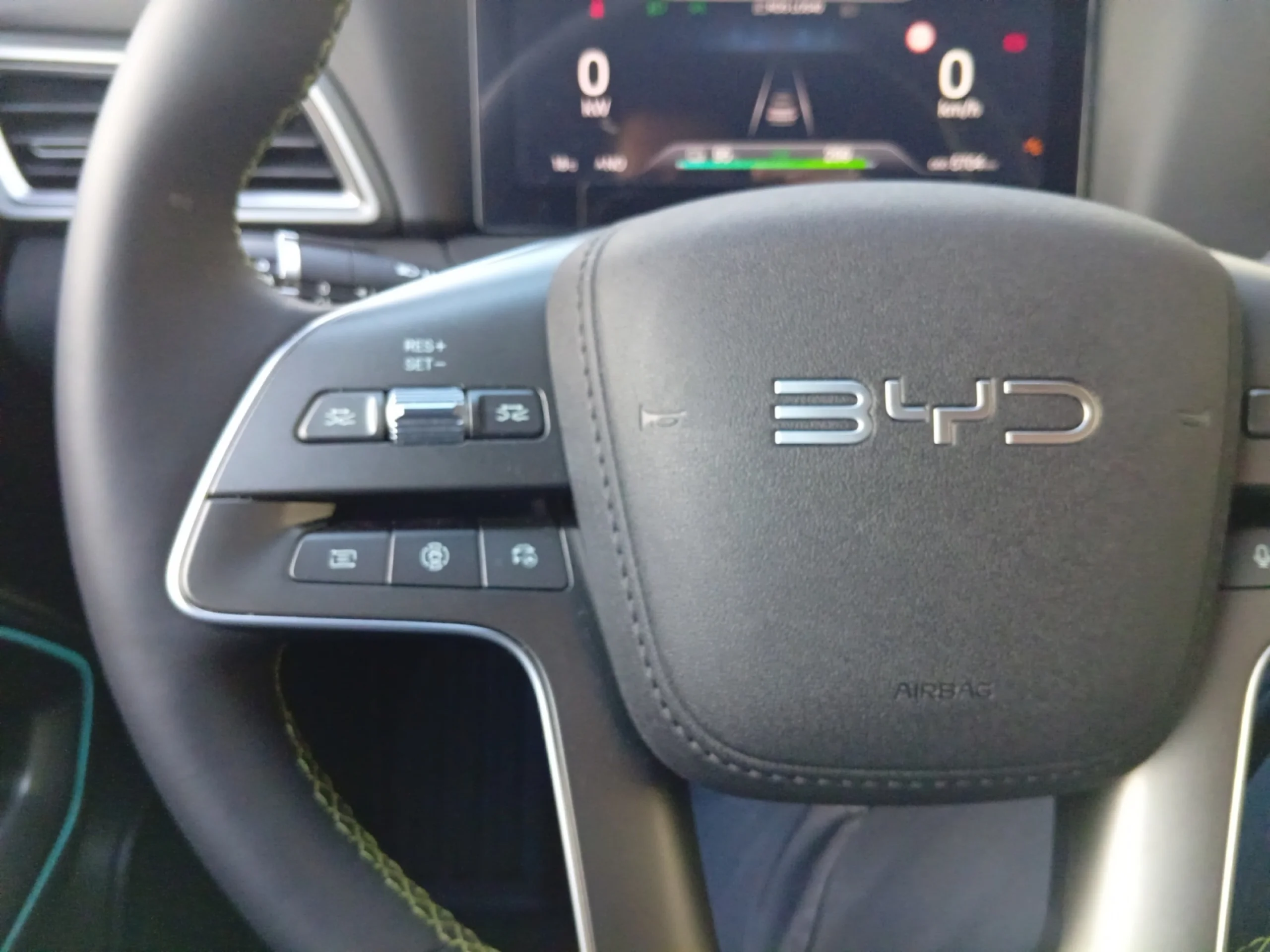 BYD ATTO 2 BOOST - Foto 12