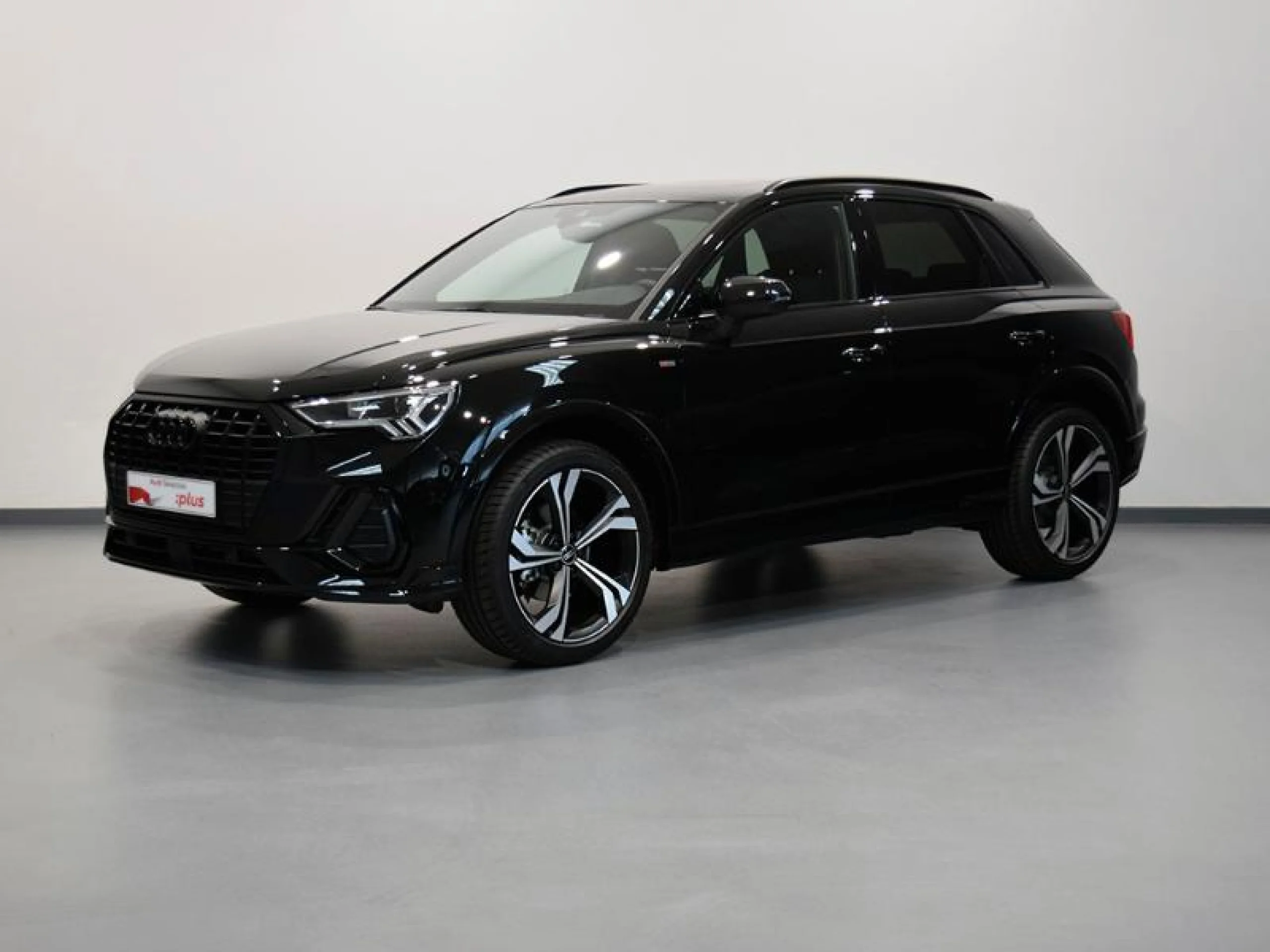 AUDI Q3 BLACK LINE 35 TDI 110KW (150CV) S TRONIC - Foto 1