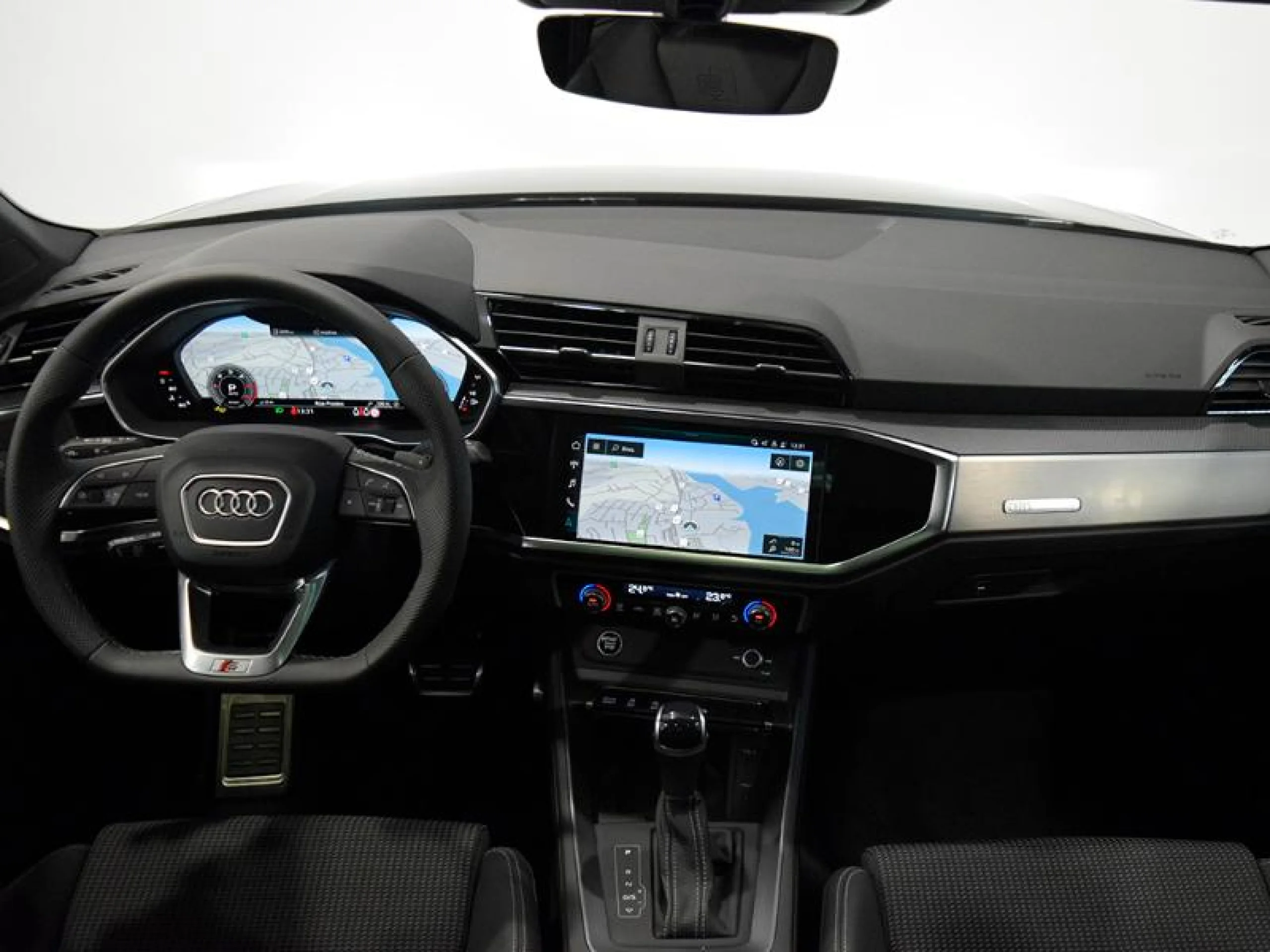 AUDI Q3 BLACK LINE 35 TDI 110KW (150CV) S TRONIC - Foto 7